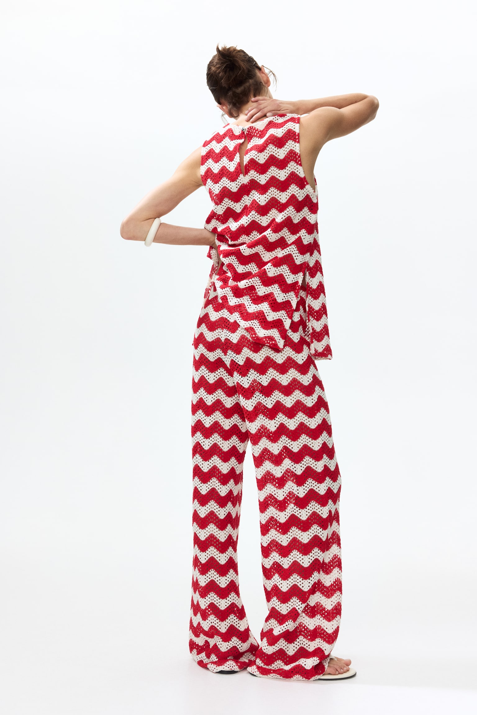 Crochet-look jacquard jersey trousers - White/Red striped - 3