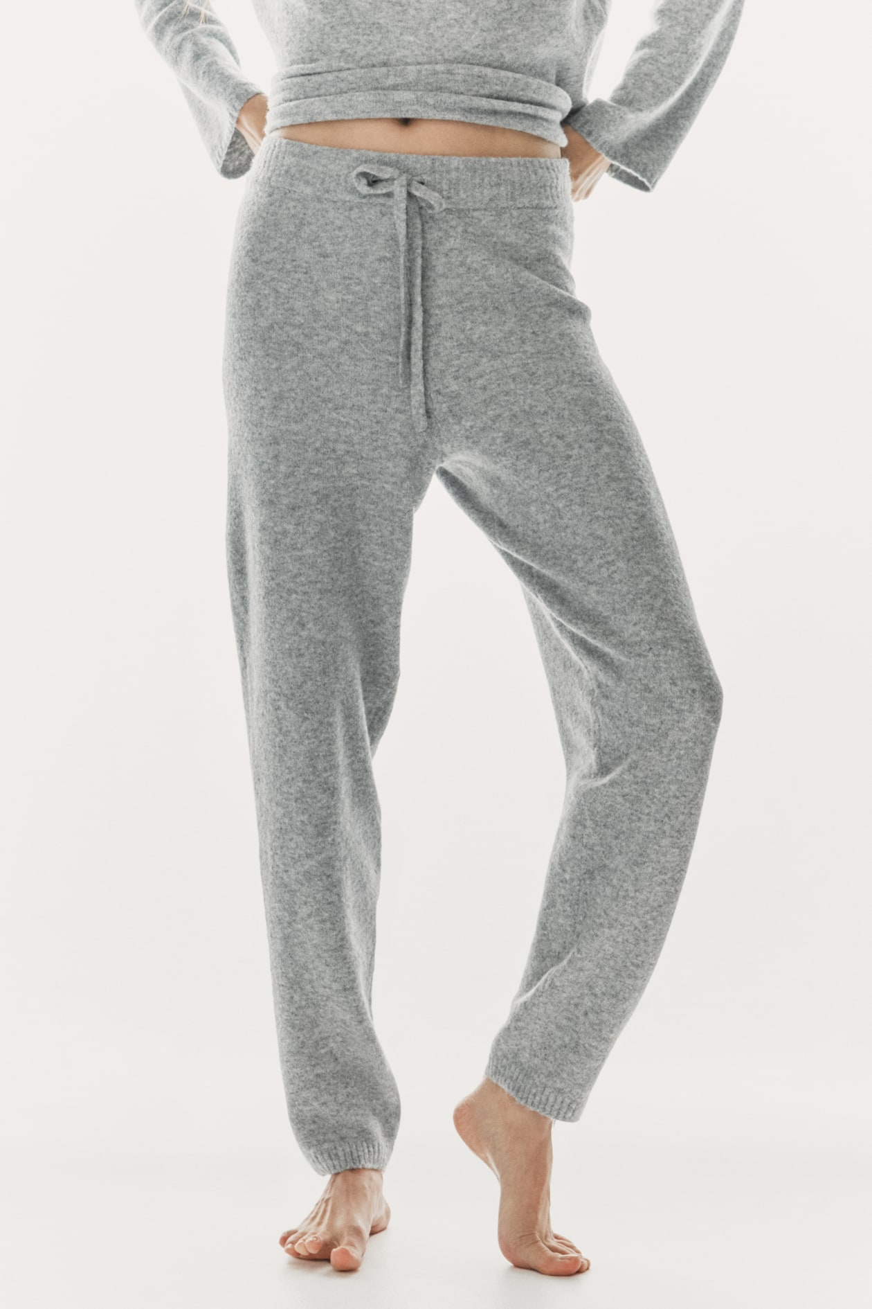 Fine-knit Joggers - image 3