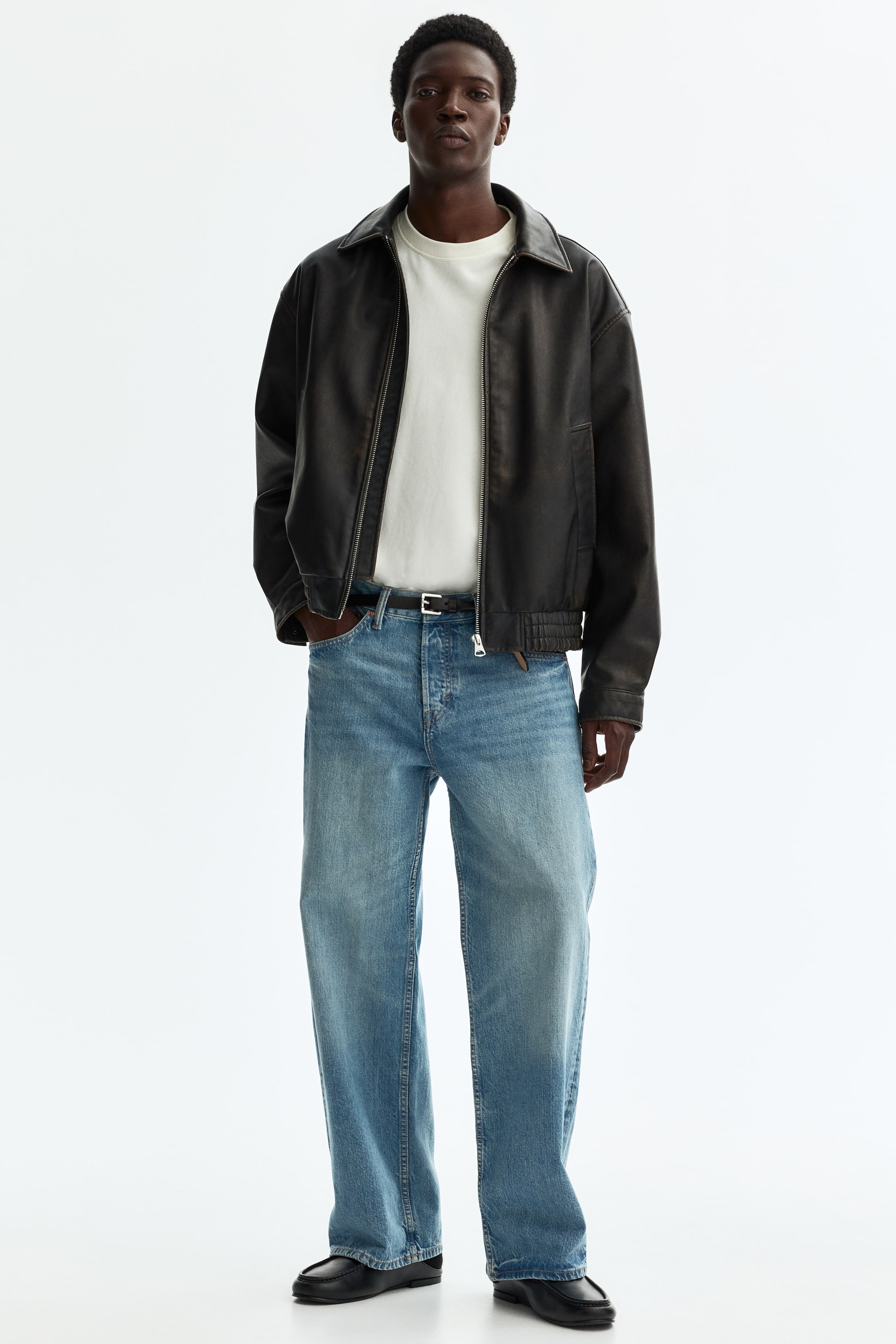 Loose Straight Jeans