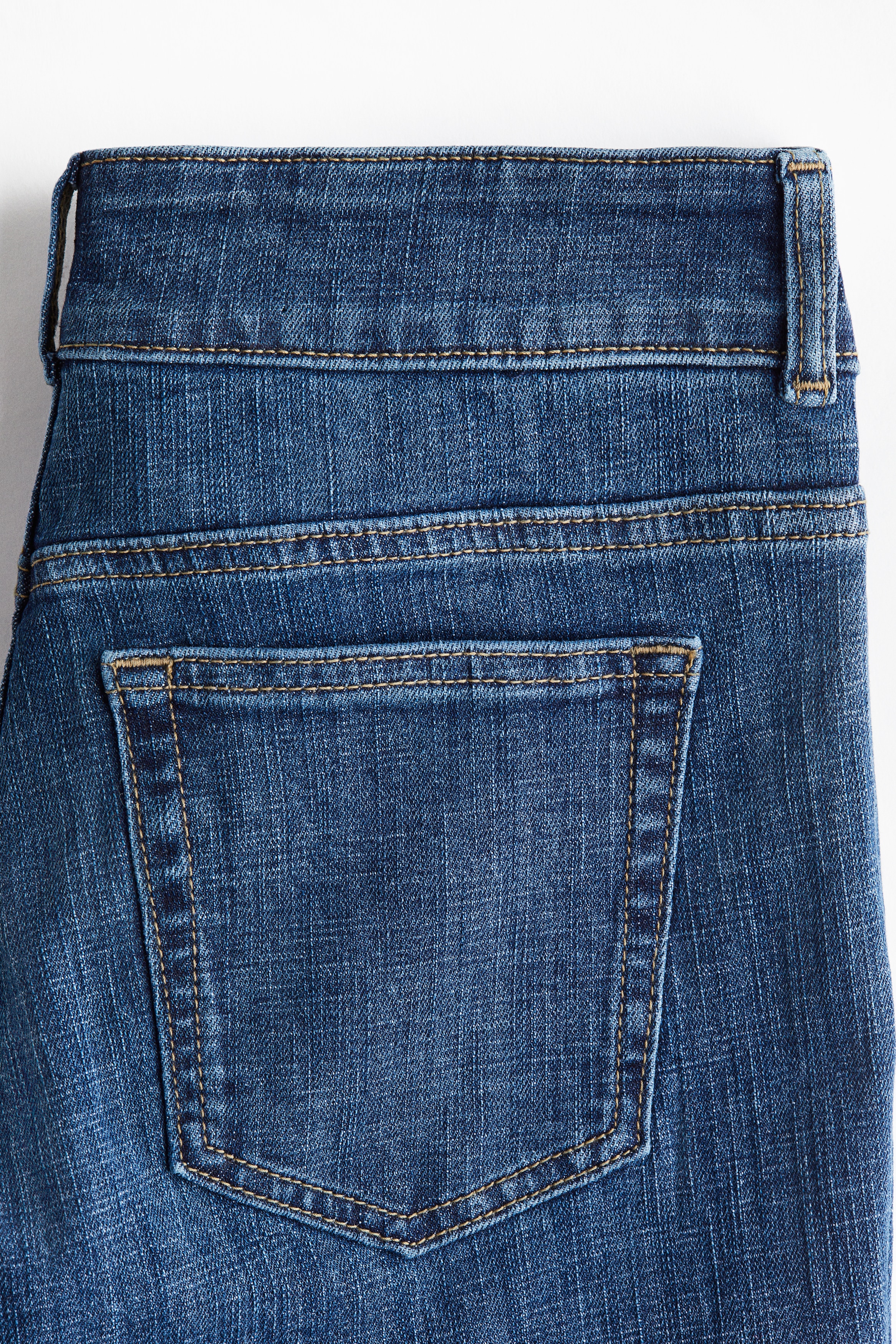 Flared Low Jeans
