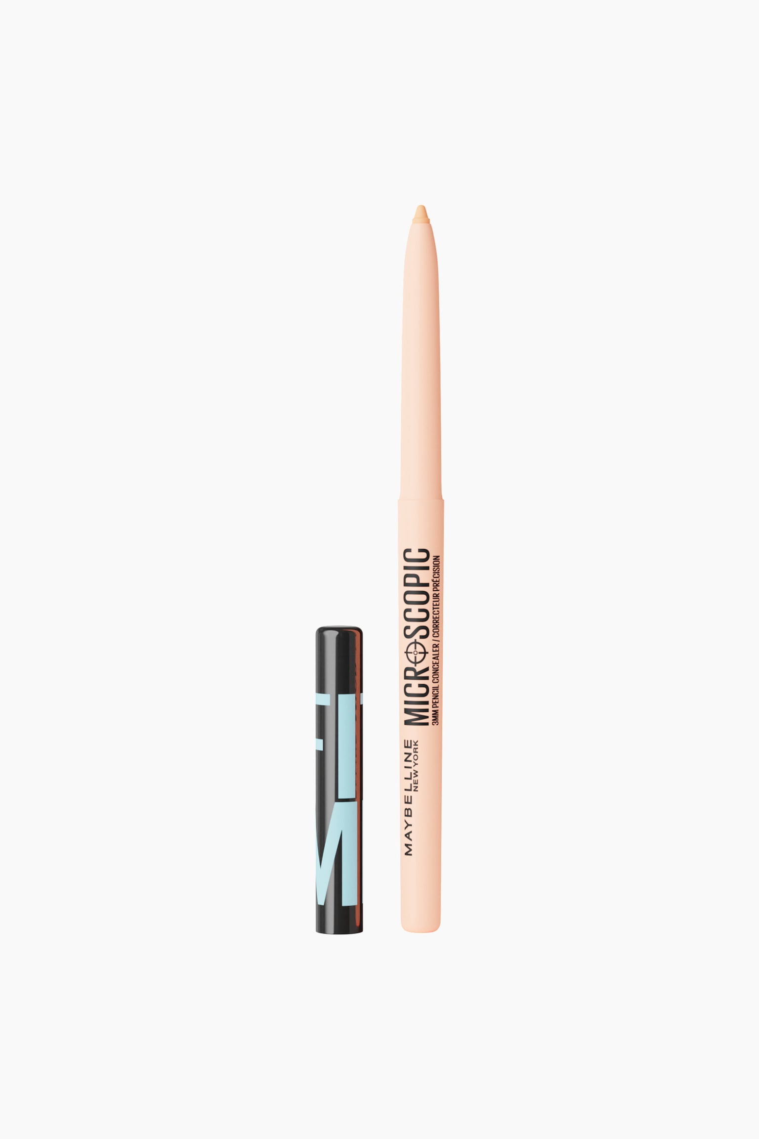 Ein nudefarbener Concealer-Stift steht senkrecht neben seiner abgenommenen schwarzen Kappe. Der schlanke StiftkÃ¶rper zeigt eine schwarze Markenbeschriftung und lÃ¤uft zu einer spitzen, freiliegenden Nude-Spitze aus, wÃ¤hrend die schwarze Kappe mit einer hellblauen Grafik versehen ist.
