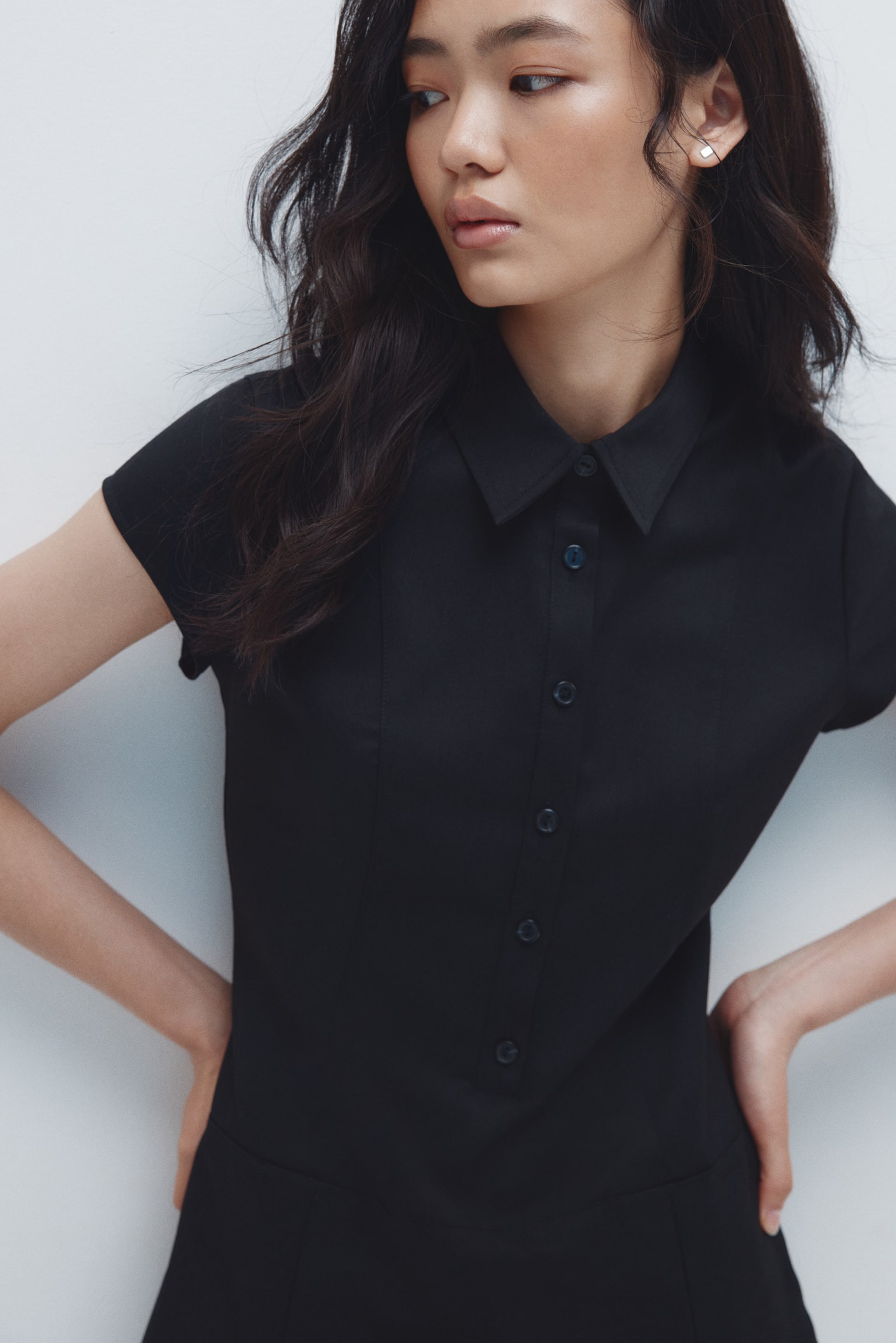 Short-sleeved dress - 블랙/다크 그레이 - 6