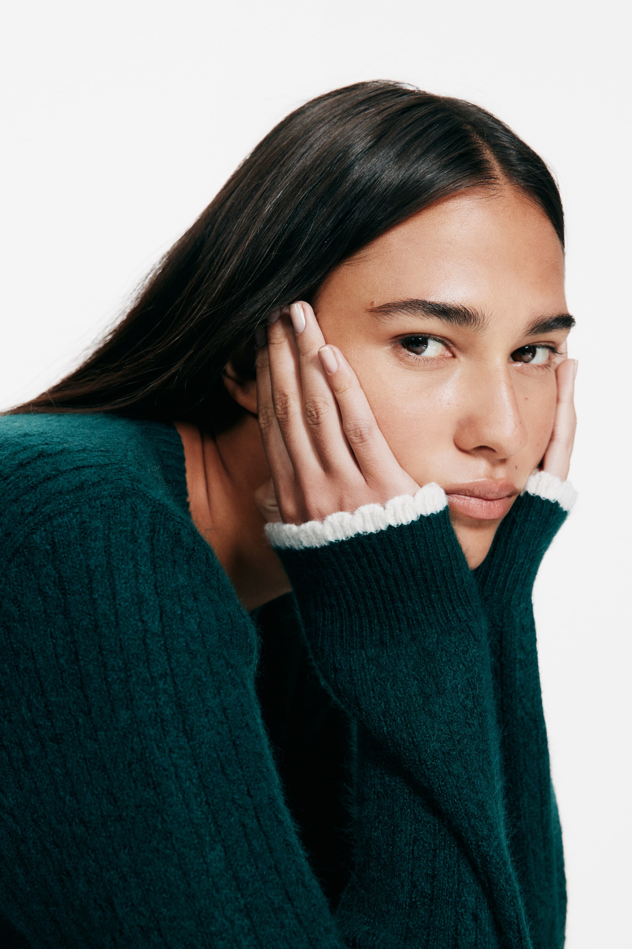 Zobacz większy obraz: Kardigan w warkoczowy splot - Ciemnozielony - ONA | H&M PL 5