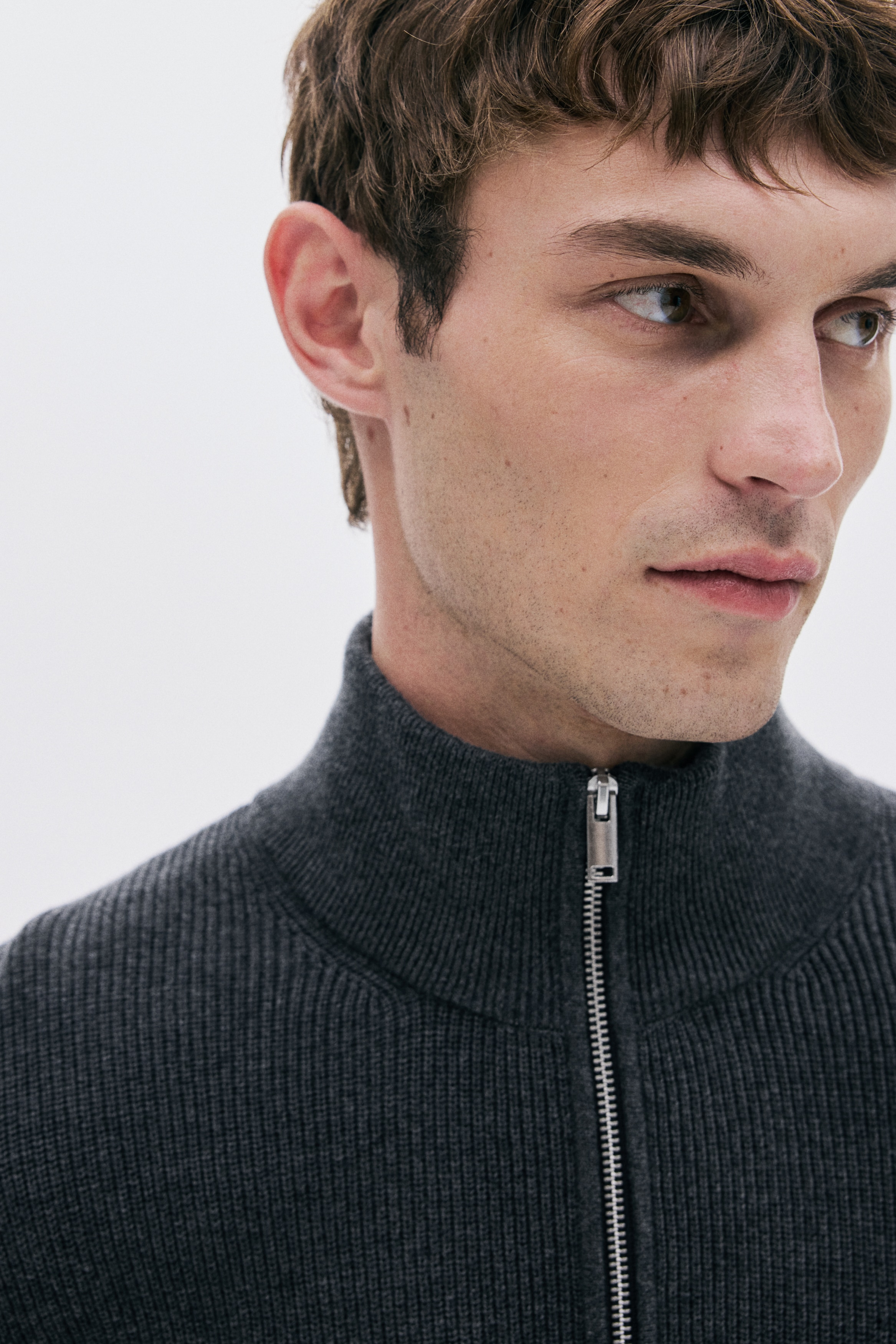 Regular Fit Zip-top jumper