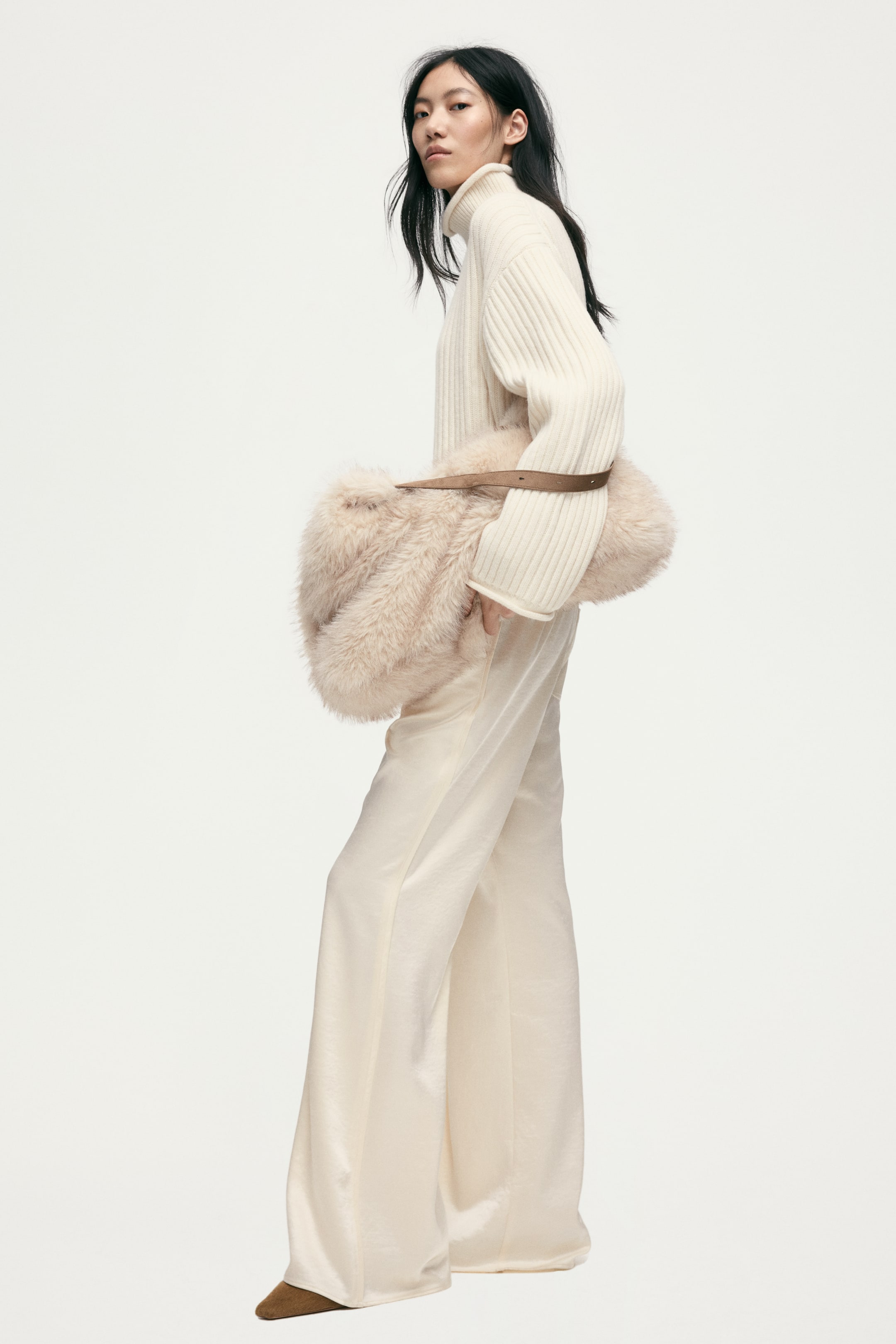 Grotere afbeelding bekijken: Ribgebreide wollen trui - Roomwit - DAMES | H&M NL 4