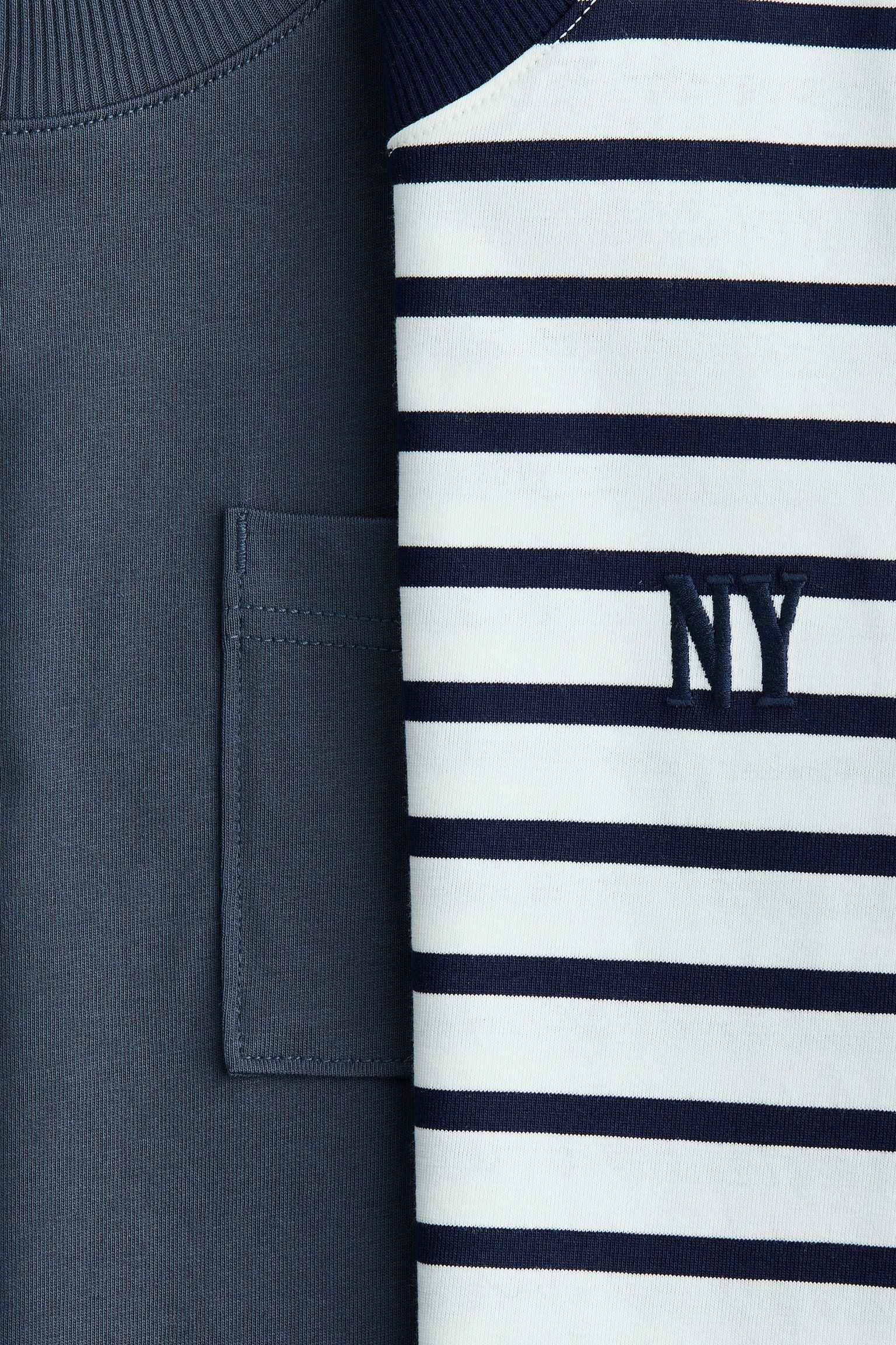 2-pack T-shirts - White/Navy blue striped - 2