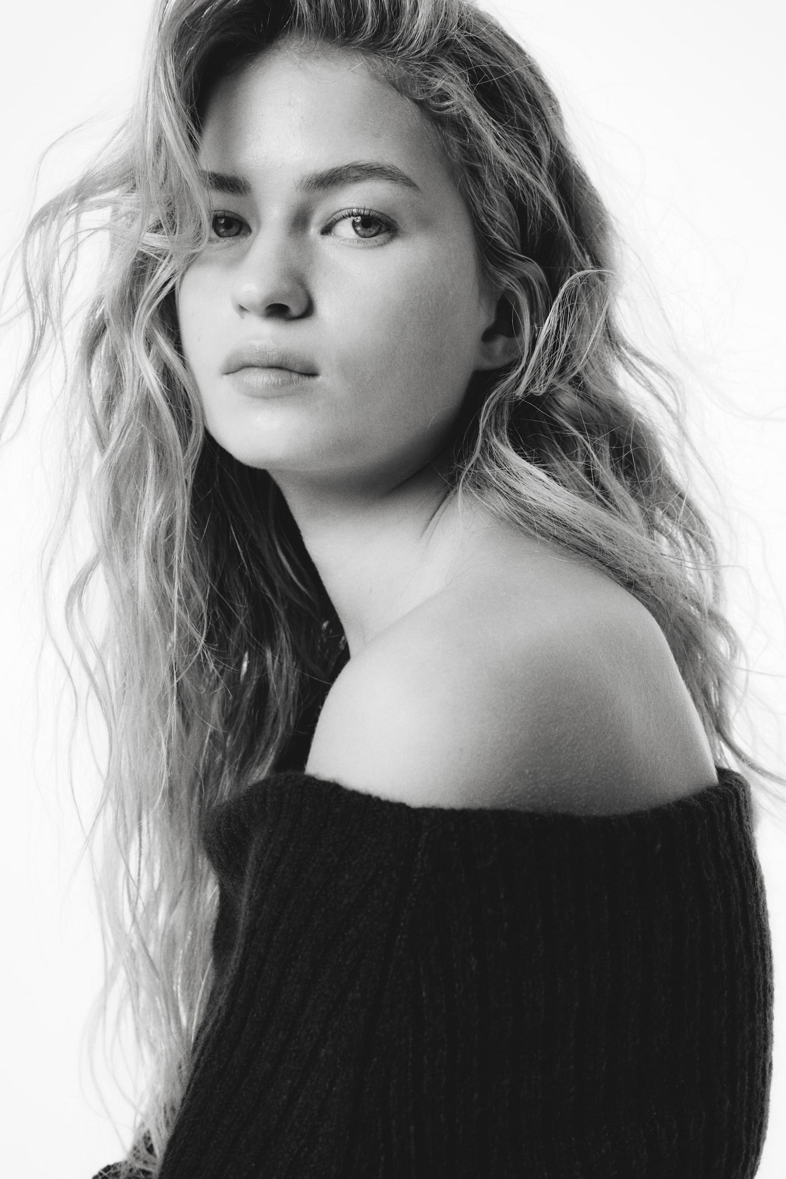 Šaty z žebrovaného úpletu odhalující ramena - Námořnická modř/Vínová - 4