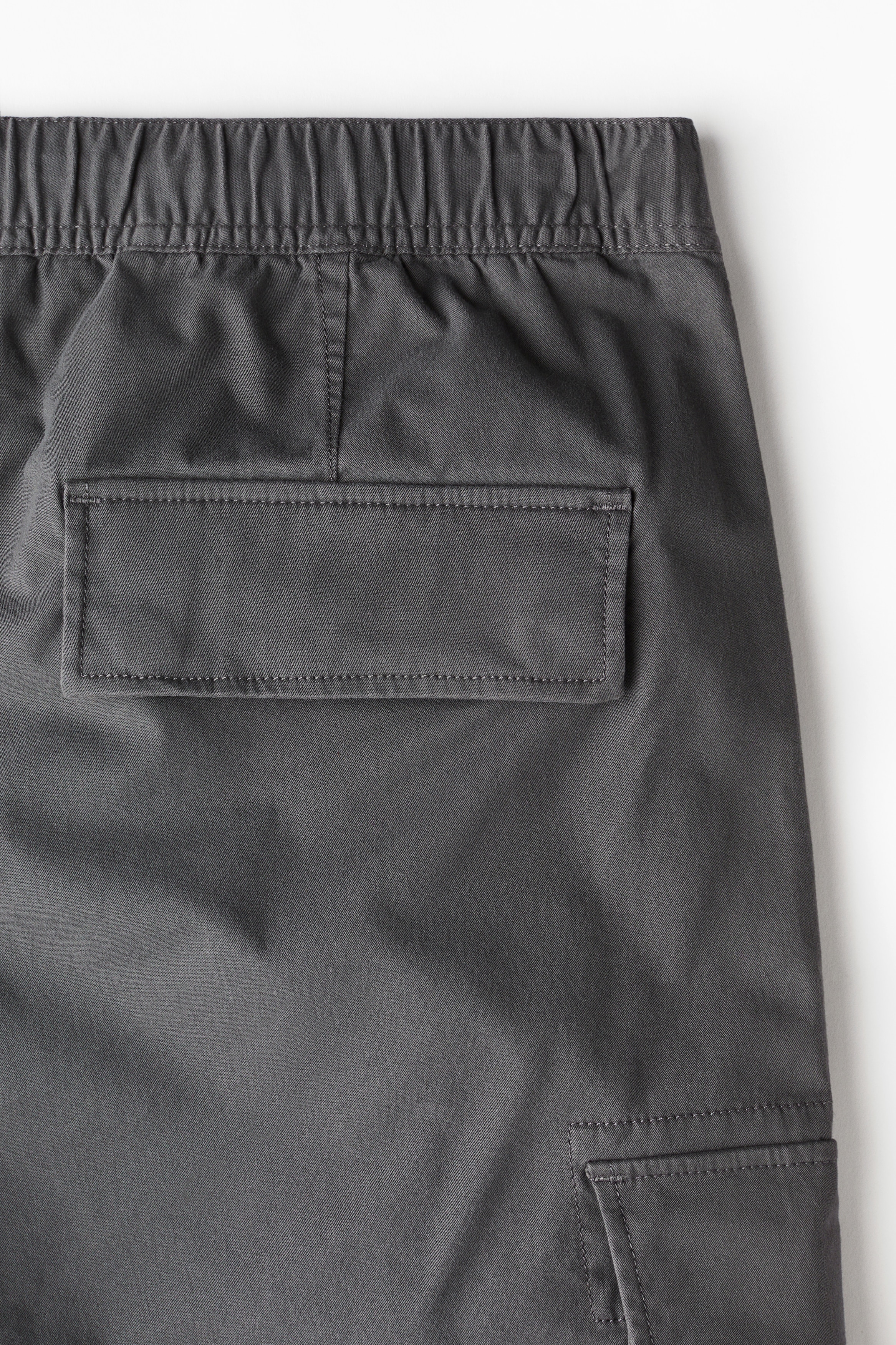 スリムフィット カーゴパンツ - ダークグレー - Men | H&M JP