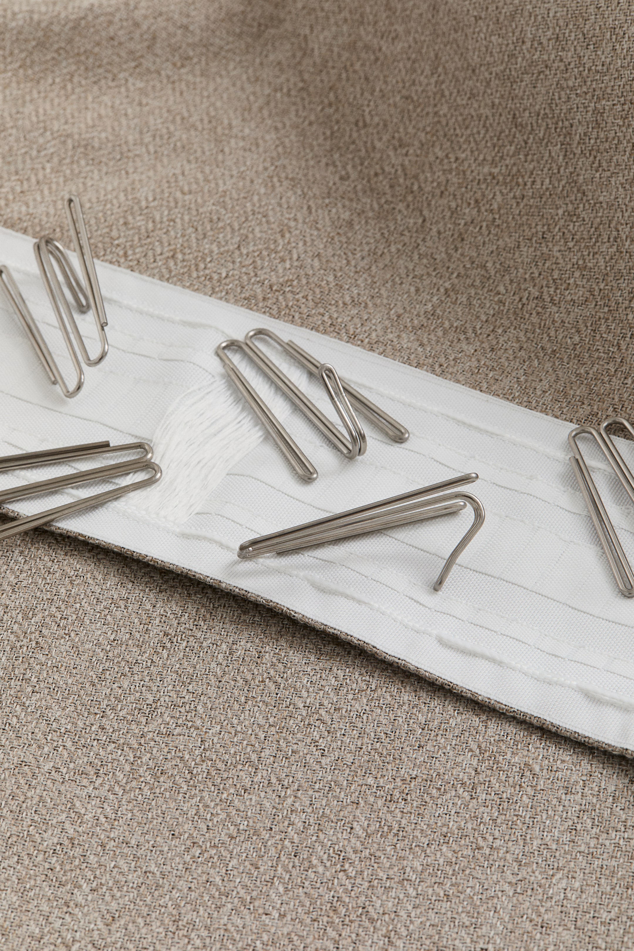 View larger image: 1-pack wide blackout herringbone curtain length - Beige marl - Home All | H&M GB 4