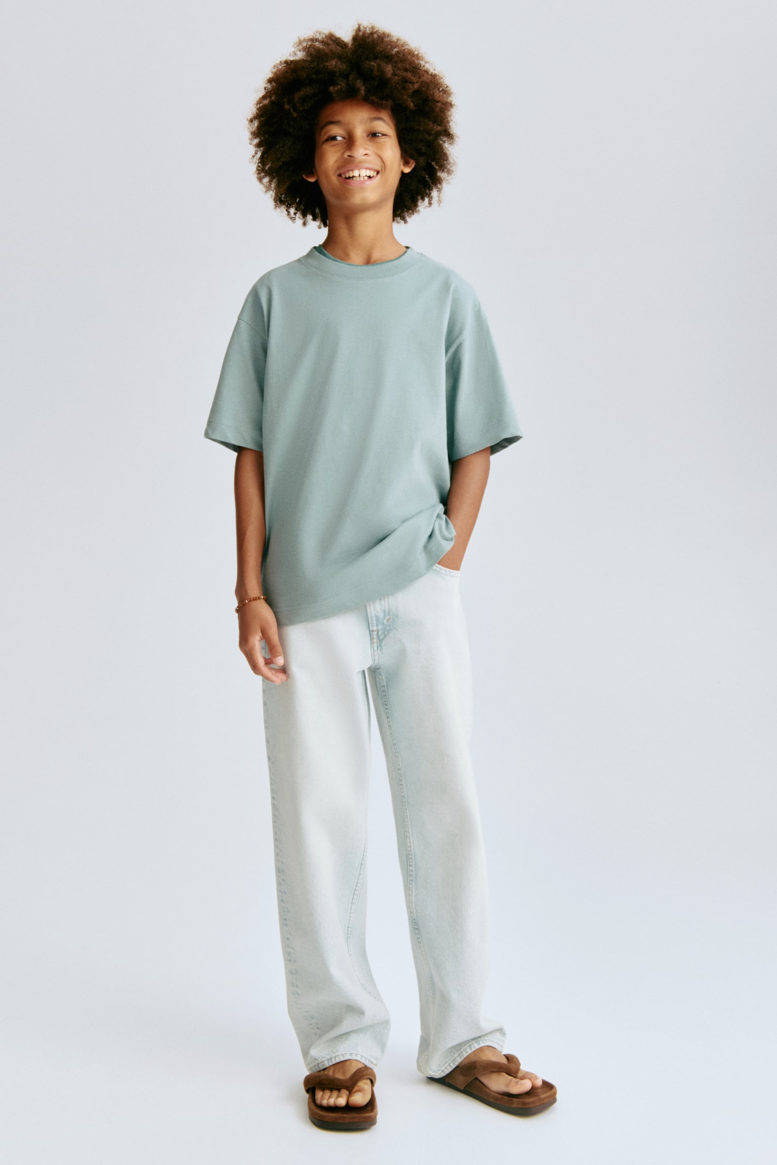 Loose Fit Jeans - כחול ג'ינס בהיר/כחול ג'ינס בהיר/שחור ג'ינס/כחול ג'ינס בהיר/אפור בהיר/כחול ג'ינס - 1