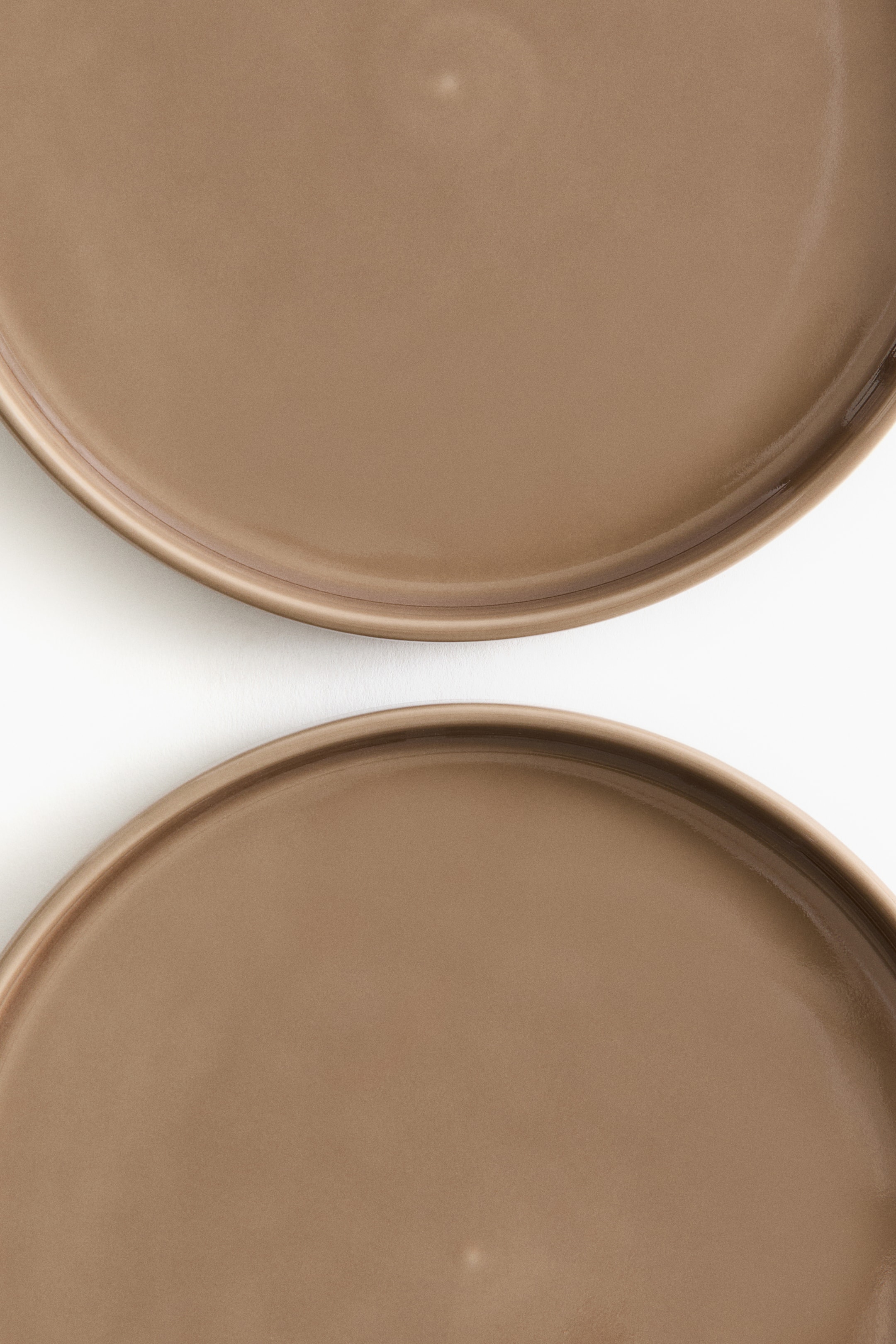 Ver imagen más grande: Pack de 2 platos medianos de gres - Marrón - HOME | H&M ES 5