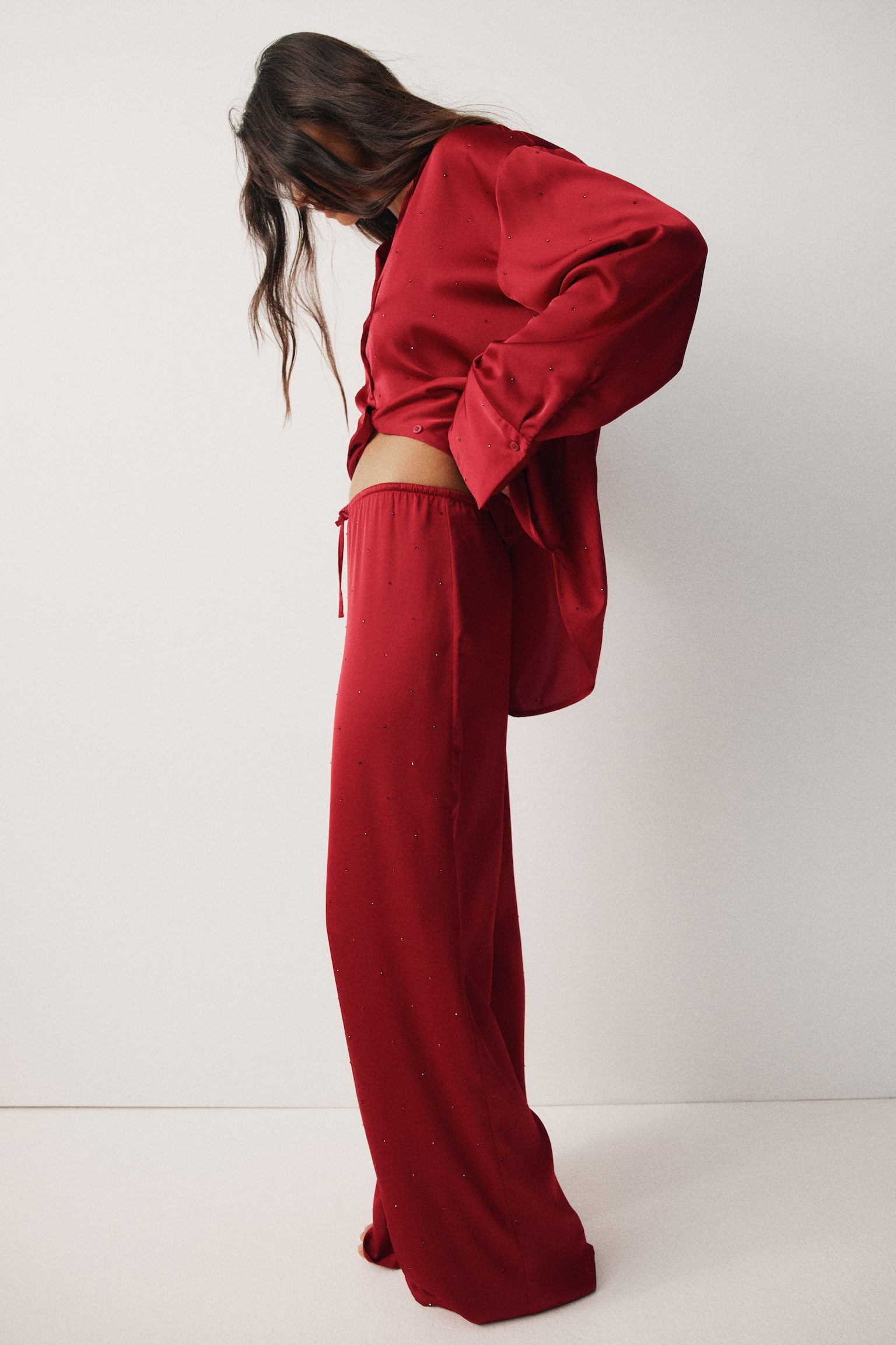 Пижамные брюки Embellished, атлас — H&M, цвет: Тёмный красный — фото 6