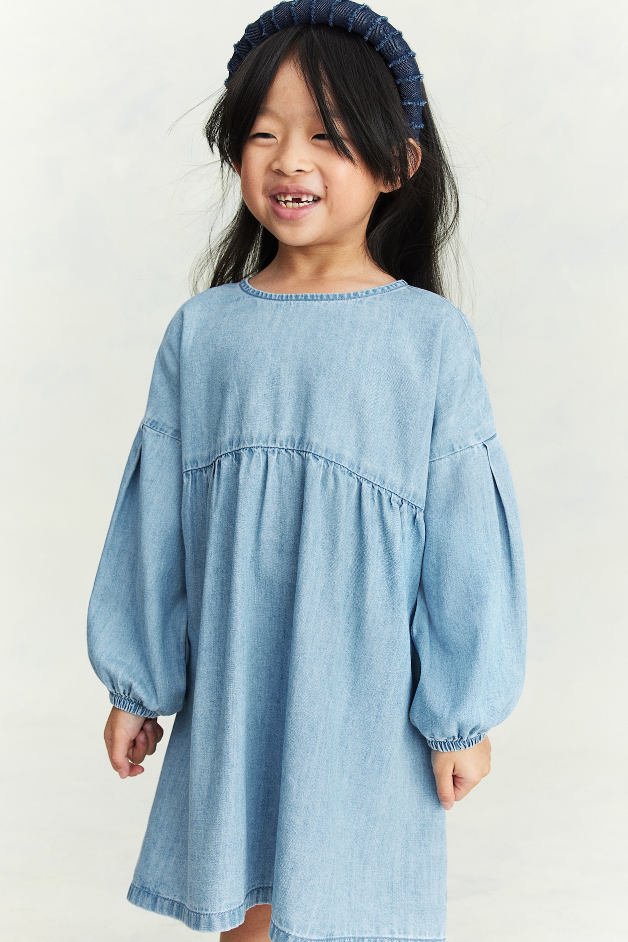 Long-sleeved denim dress Light denim blue Kids H&M