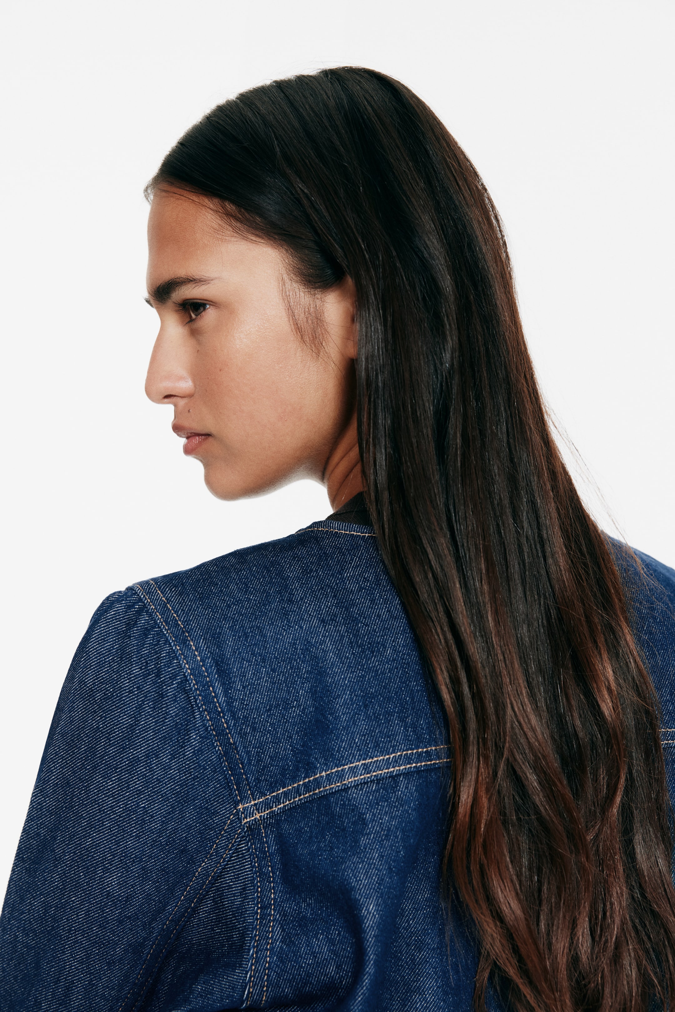Zobraziť väčší obrázok: Collarless denim jacket - Tmavá džínsovomodrá - ŽENY | H&M SK 3