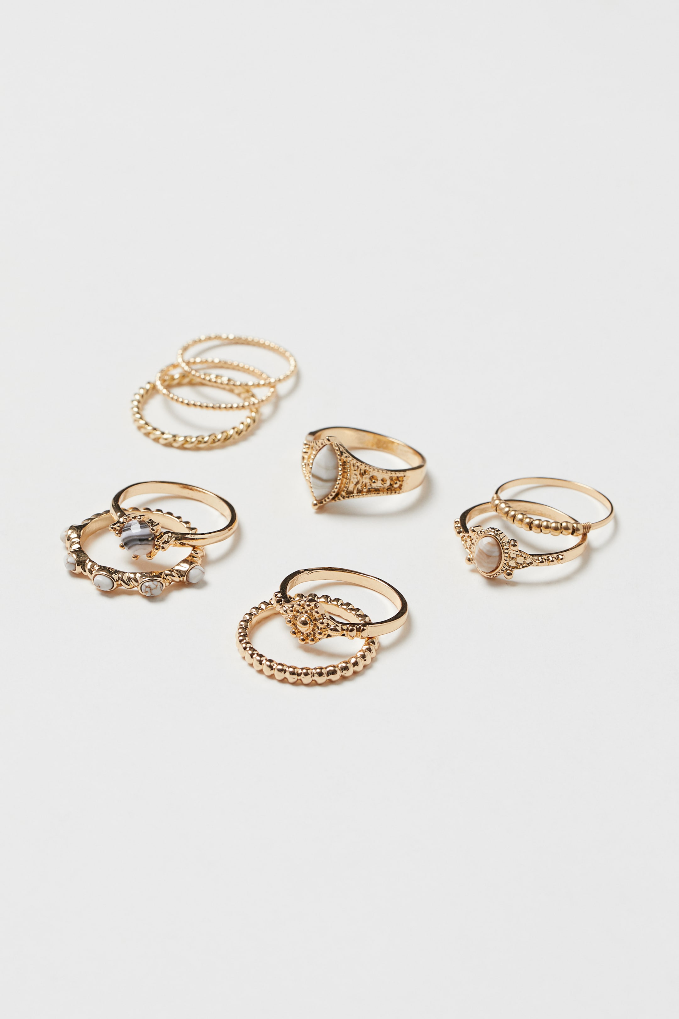 View larger image: 10-pack rings - Gold-coloured - Ladies | H&M 1