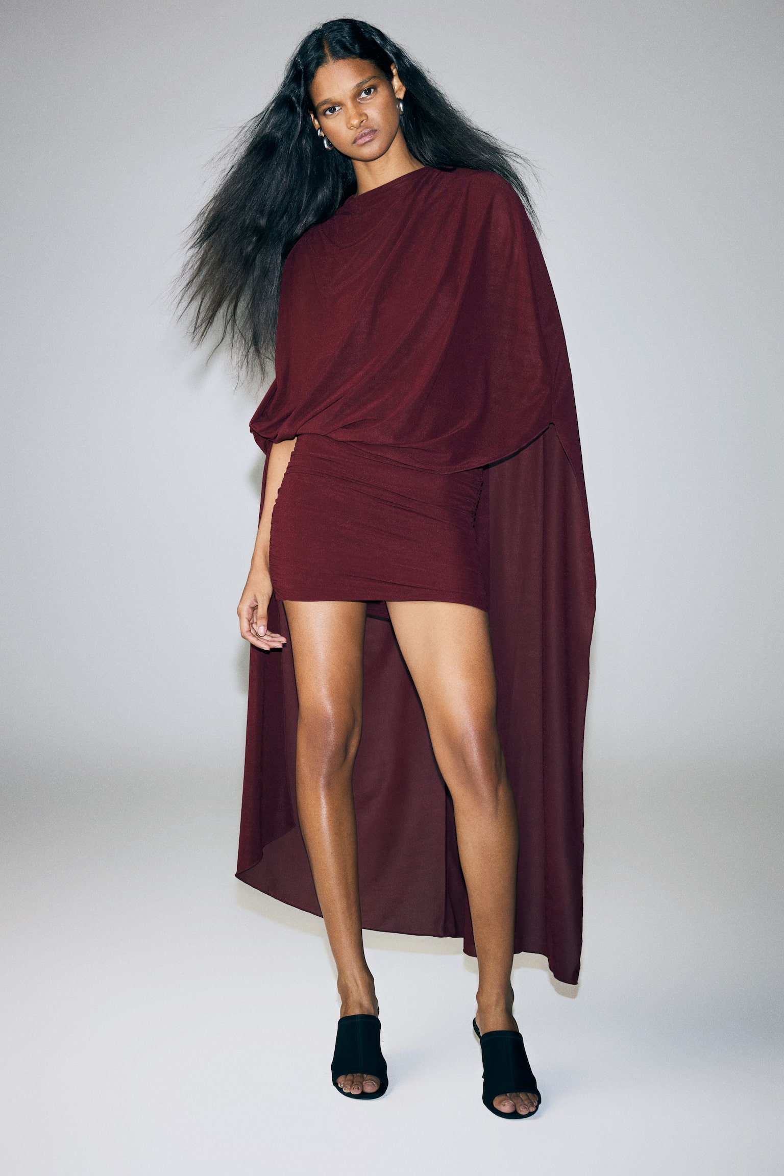 Женское платье H&M Draped Cape, цвет: Бордовый — фото 3