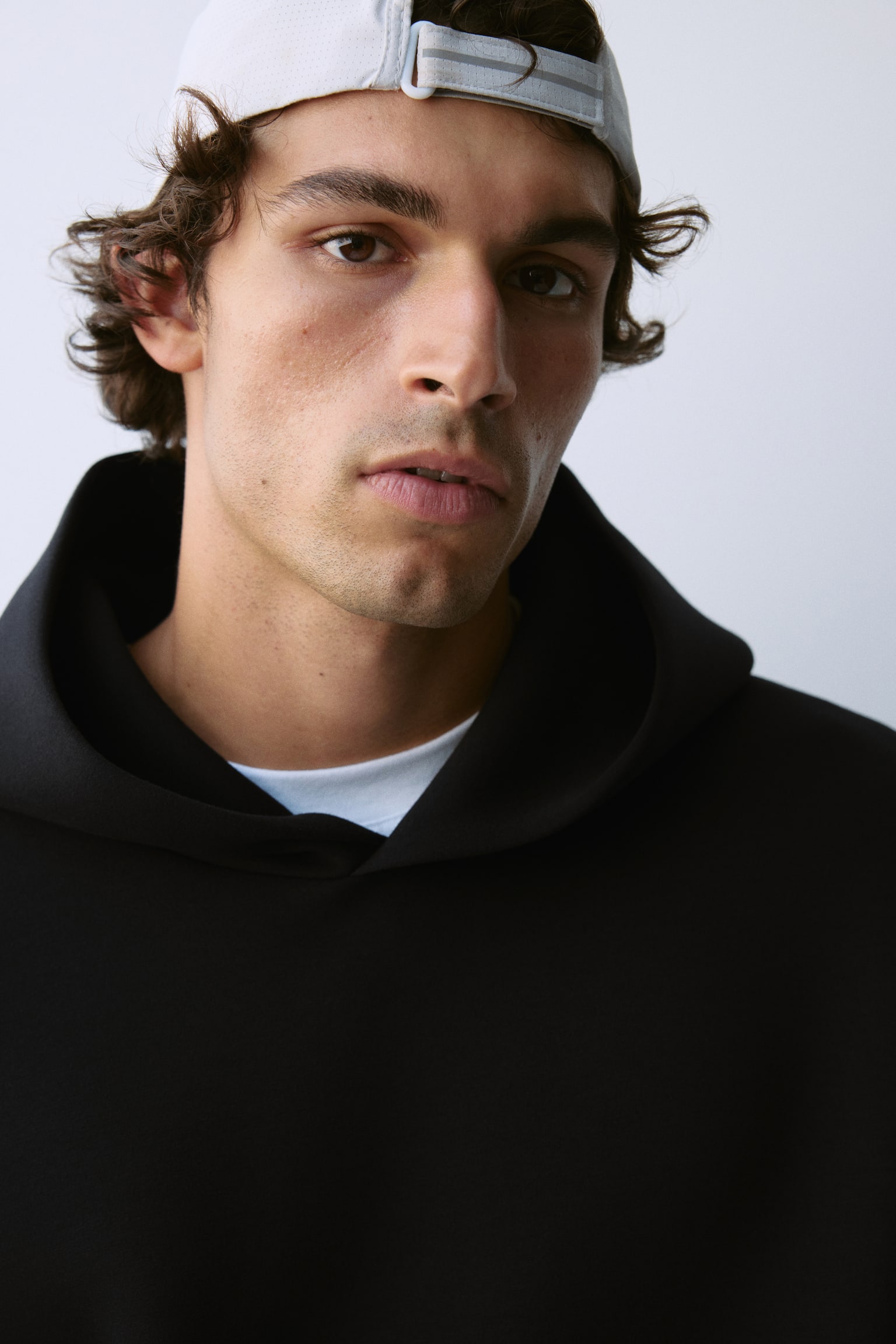 Мужское худи H&M Move Oversized Sports with DryMove™, цвет: Чёрный — фото 3