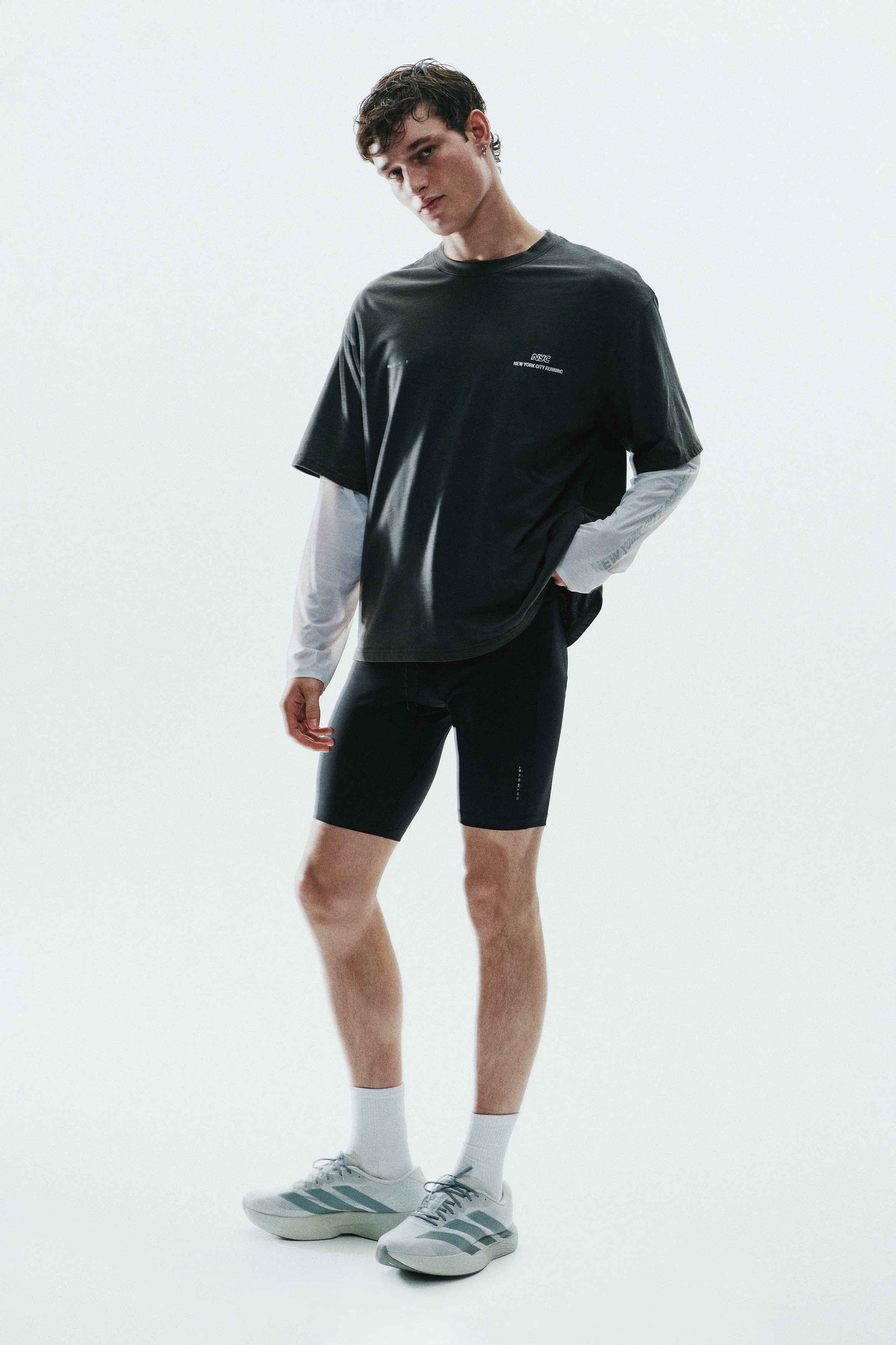 Boxy-style sports T-shirt with DryMove™ - Dark grey/NYC/Mole/White/Dead End Runners/Dark grey