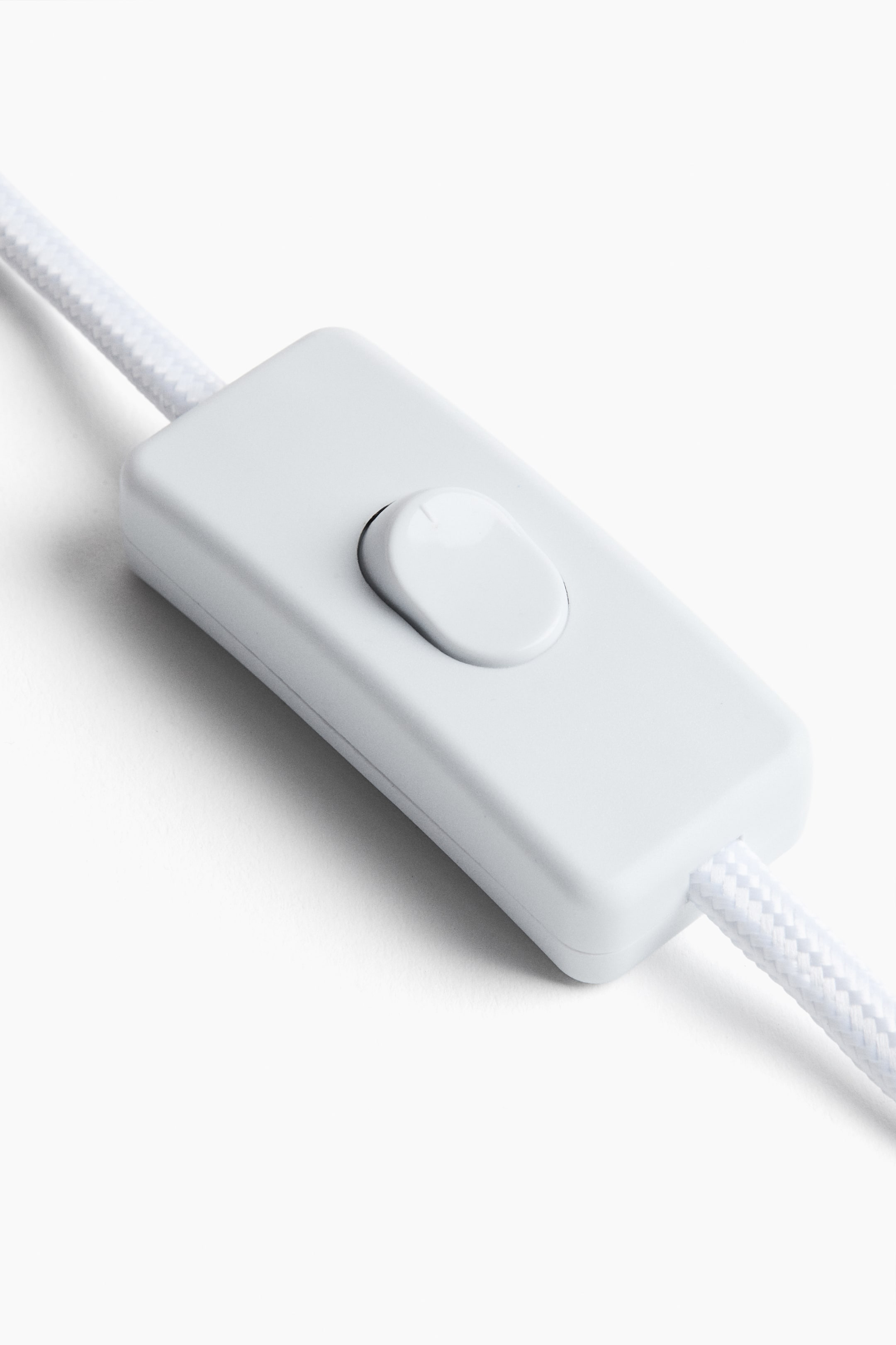 View larger image: Glass table lamp - Old rose - Home All | H&M GB 4