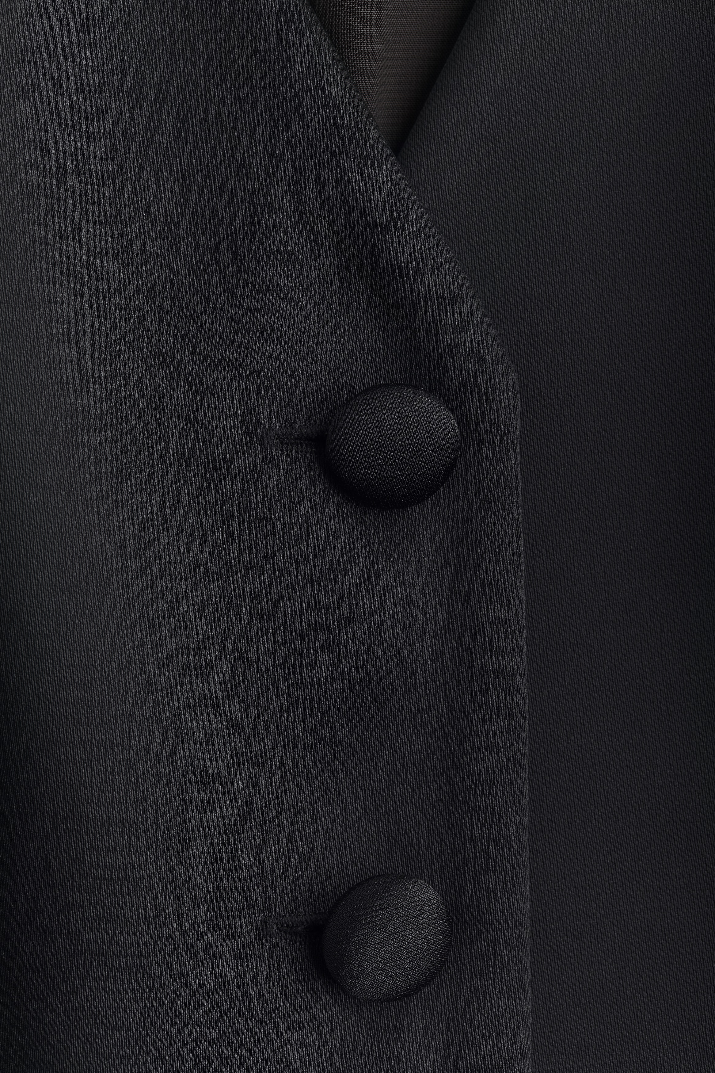 Puff-sleeved blouse