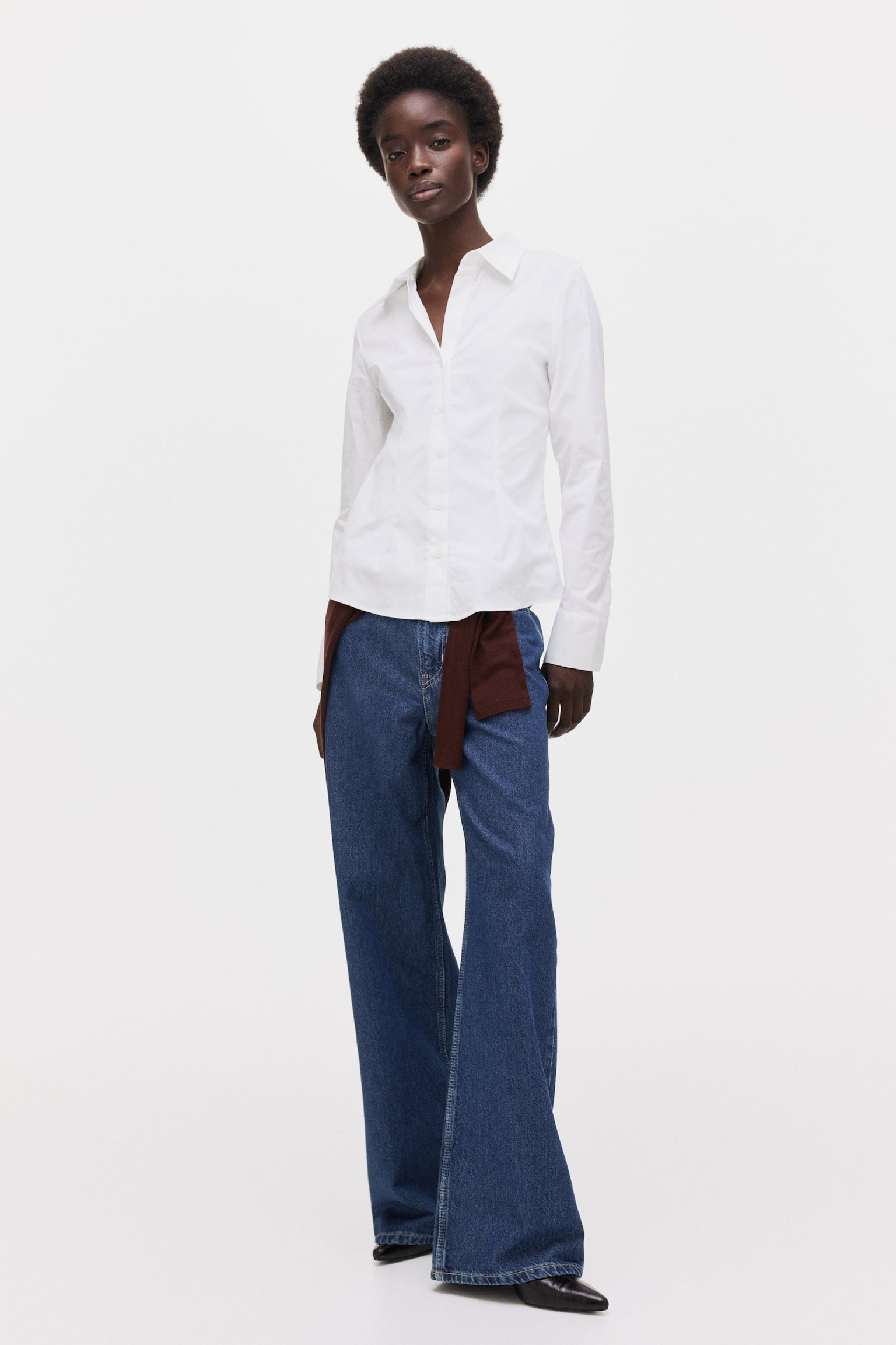 Fitted shirt - White/Dark blue/Striped/Black - 1