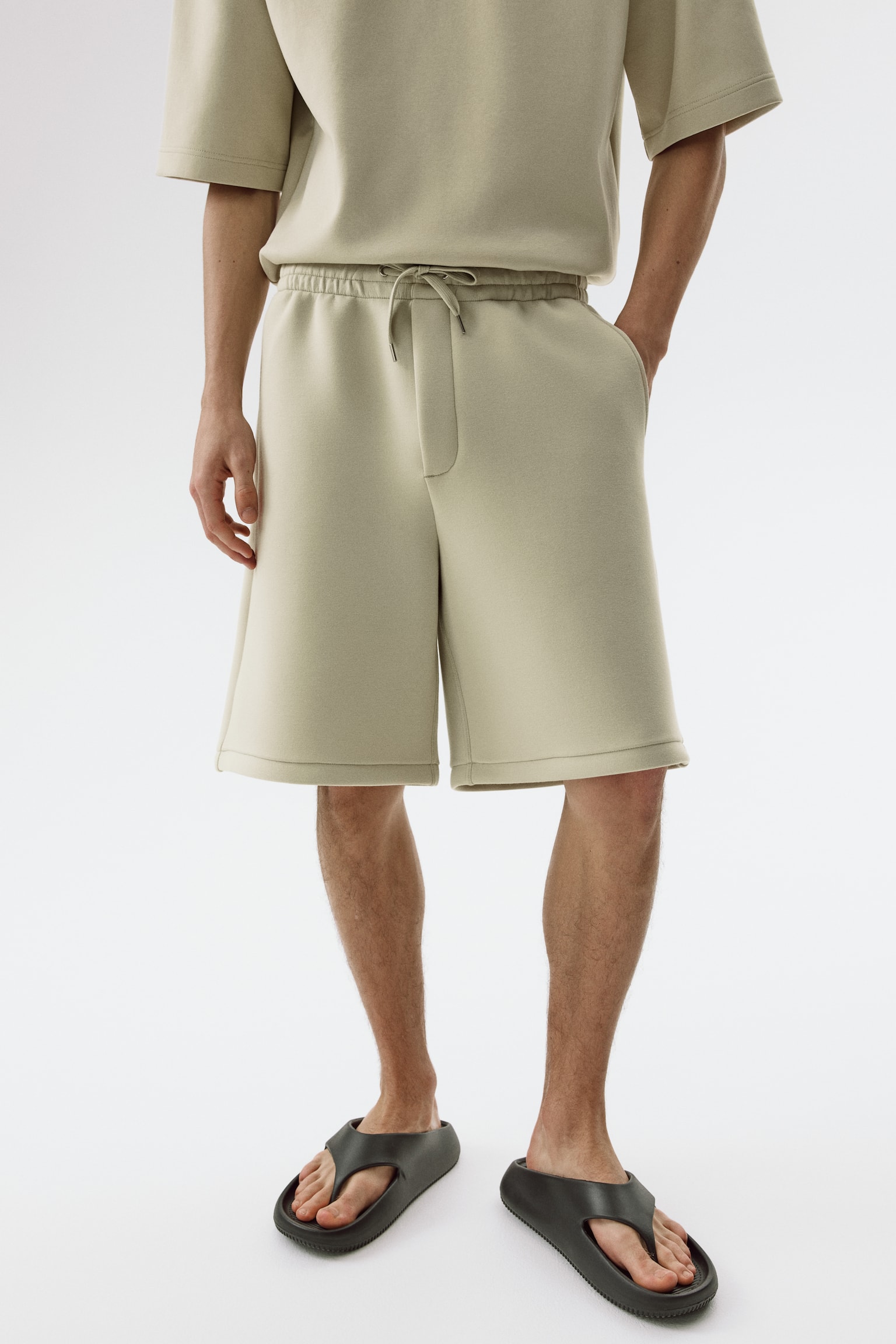 Relaxed Fit Scuba shorts-Light dusty green - 4