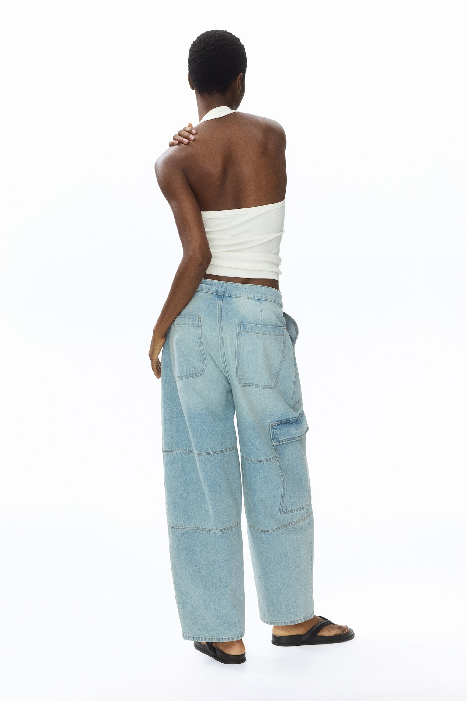 Женские джинсы H&M Regular-Waist Barrel-Leg Ankle, цвет: Светлый джинсовый синий — фото 5