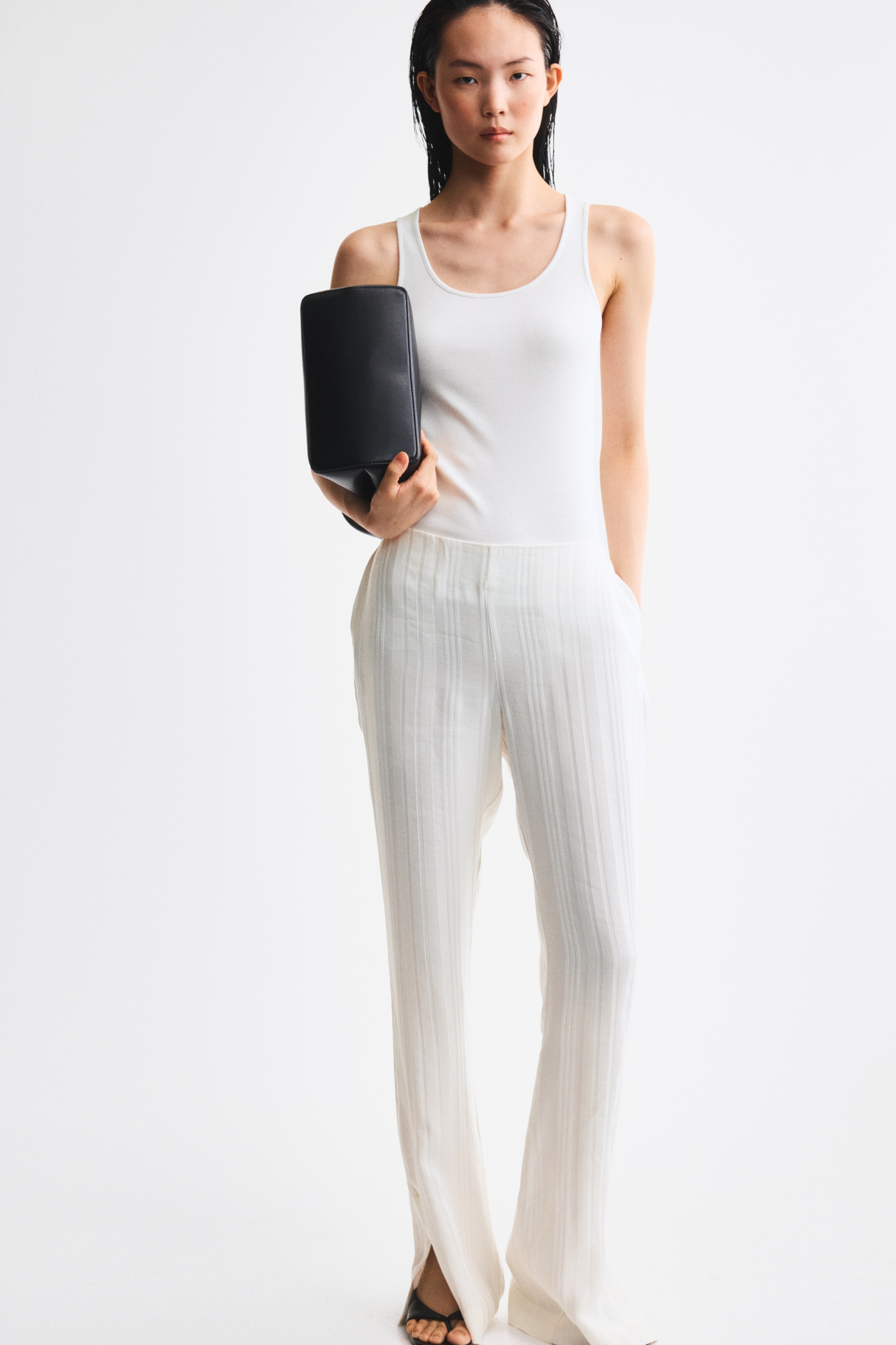 Flared linen-blend trousers - Cream