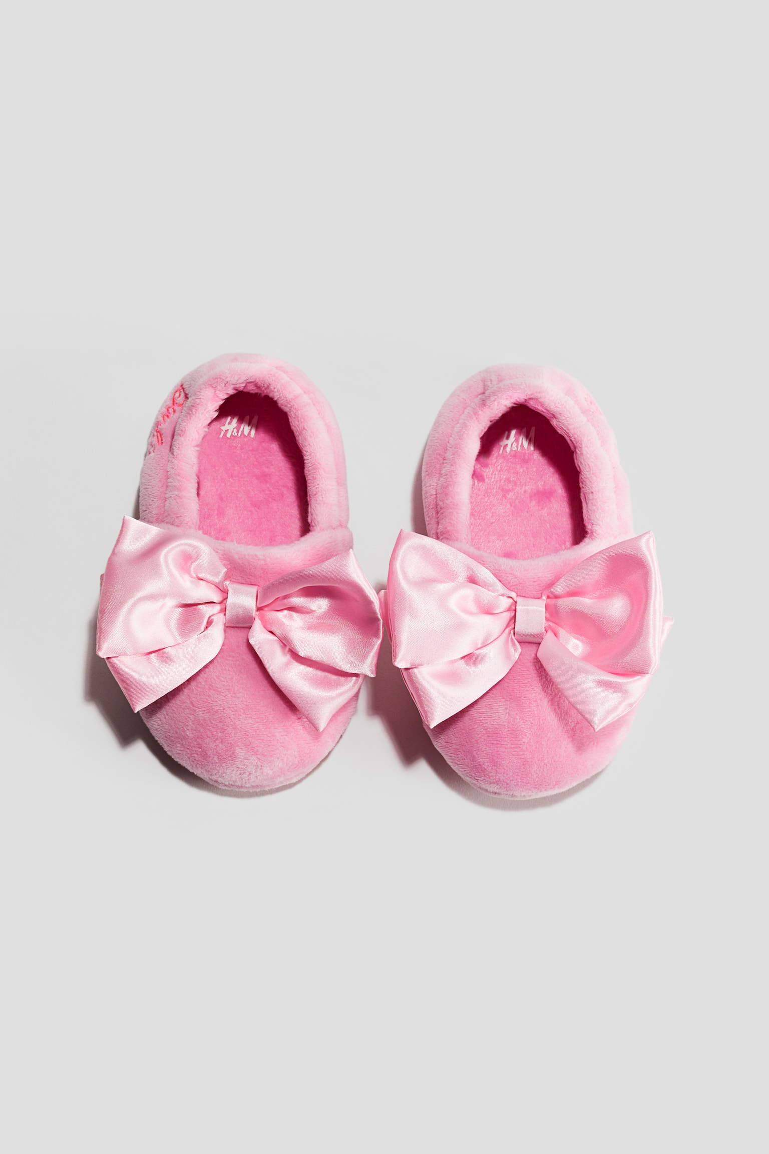 Soft slippers - Pink/Barbie/Blue/Cinnamoroll - 1