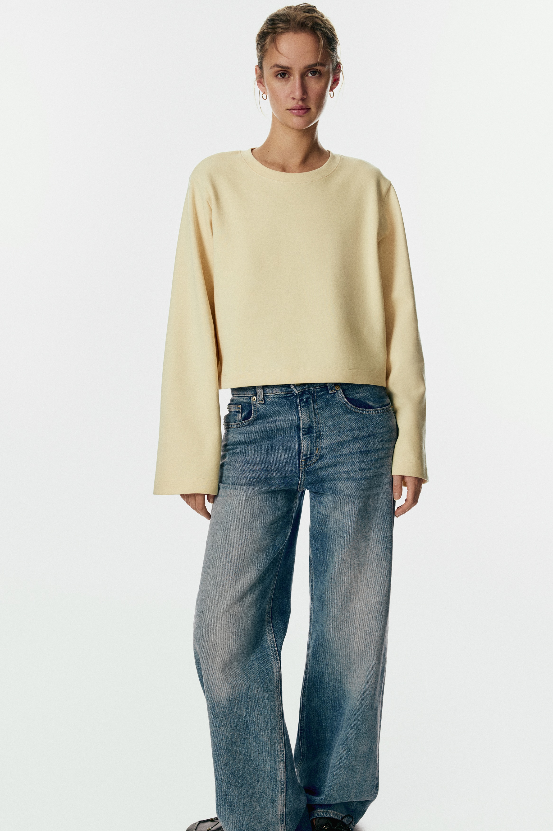 Kurzshirt aus Interlockjersey - Blassgelb/Weiß/Dunkelbraun/Knallrot