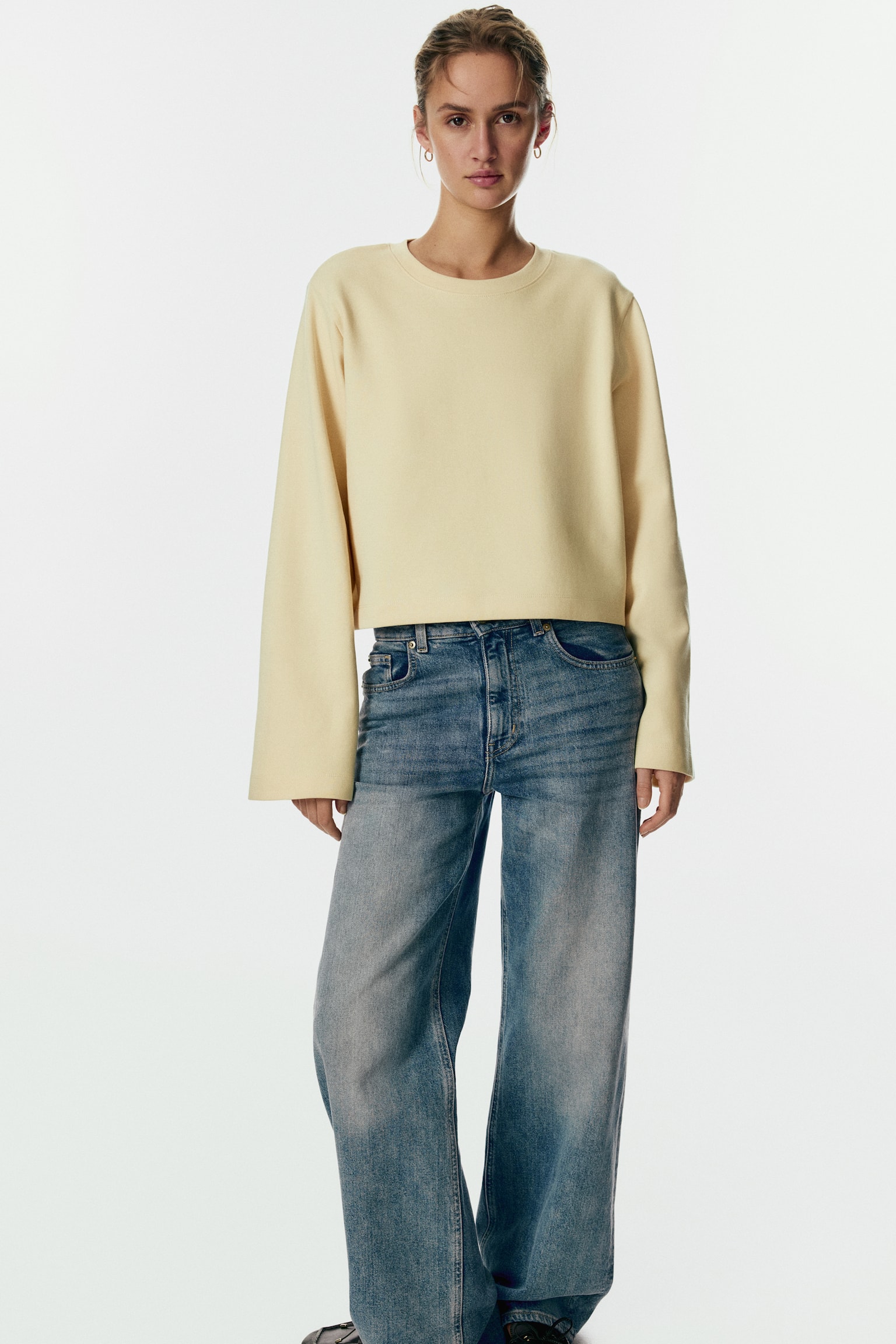 Short interlock top - Pale yellow/White/Dark brown/Bright red - 1