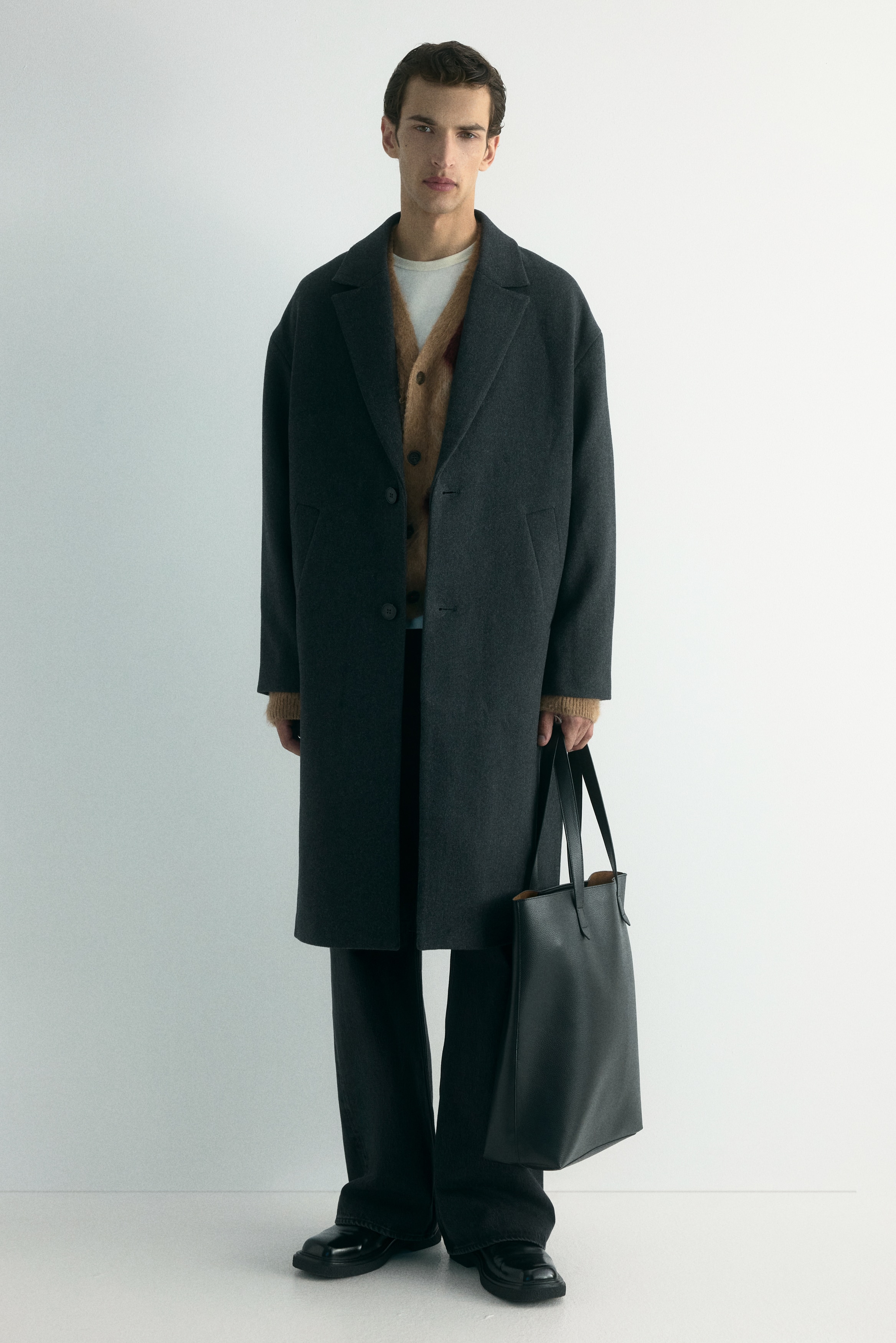 H & M - ウールブレンド シングルブレストコート - ブラック H & M - ウールブレンド シングルブレストコート - ブラック