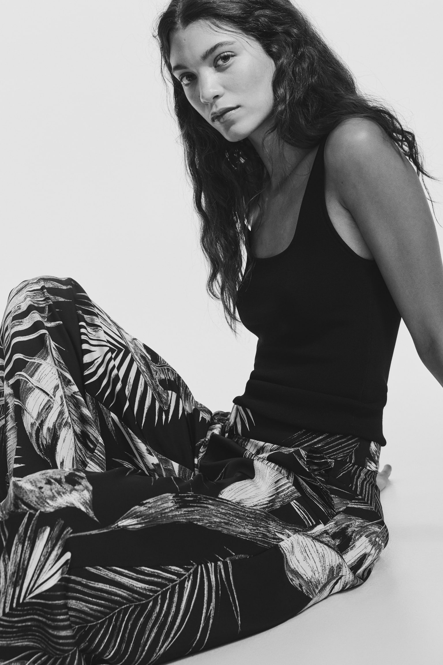 Wide tailored trousers - Black/Patterned/Cream/Striped - 1