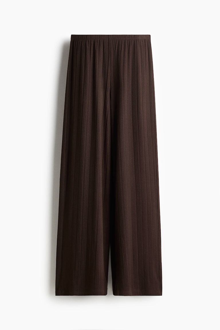 Ravne pantalone na navlačenje