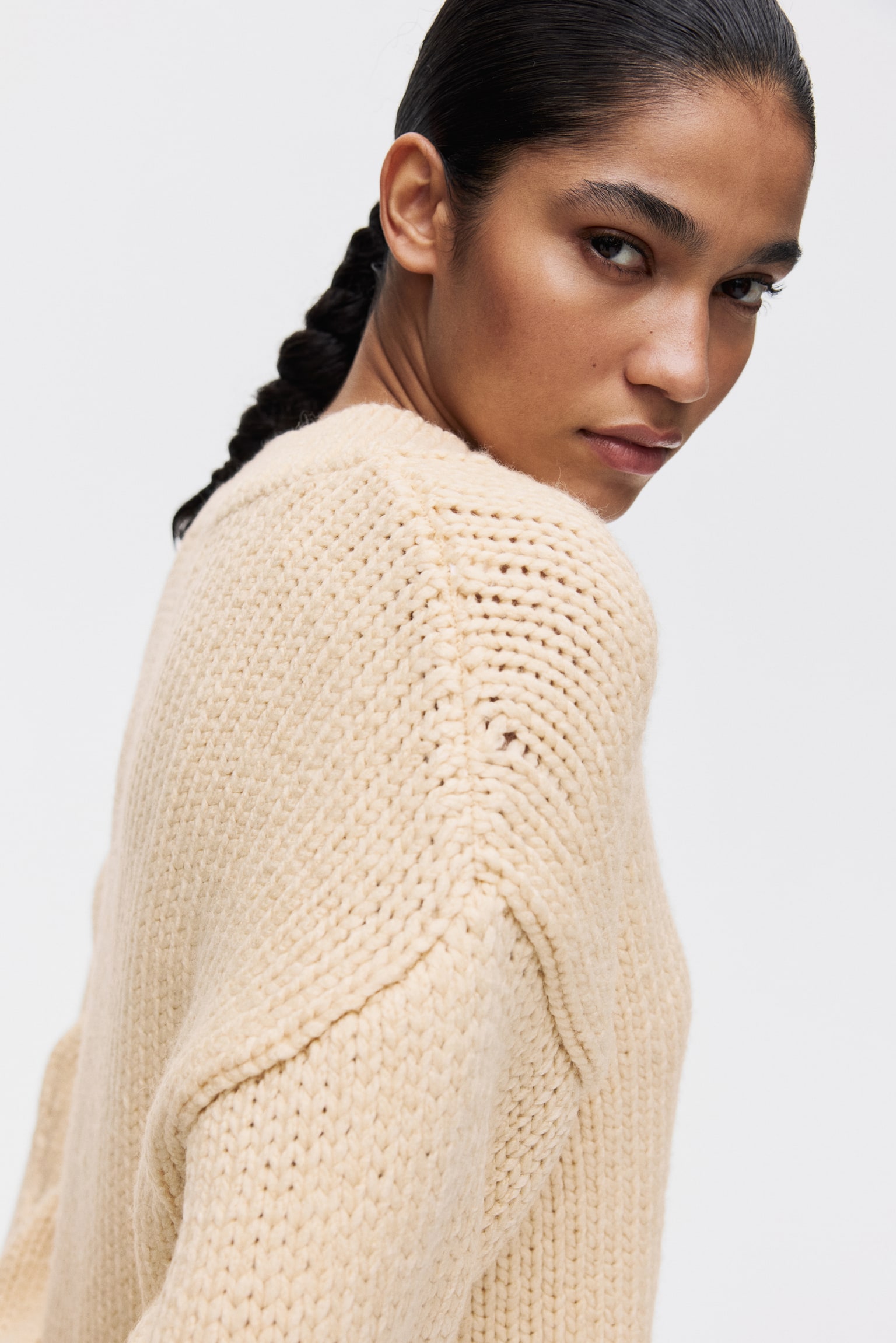Женский свитер H&M Knit V-Neck, цвет: Сливочный жёлтый — фото 2