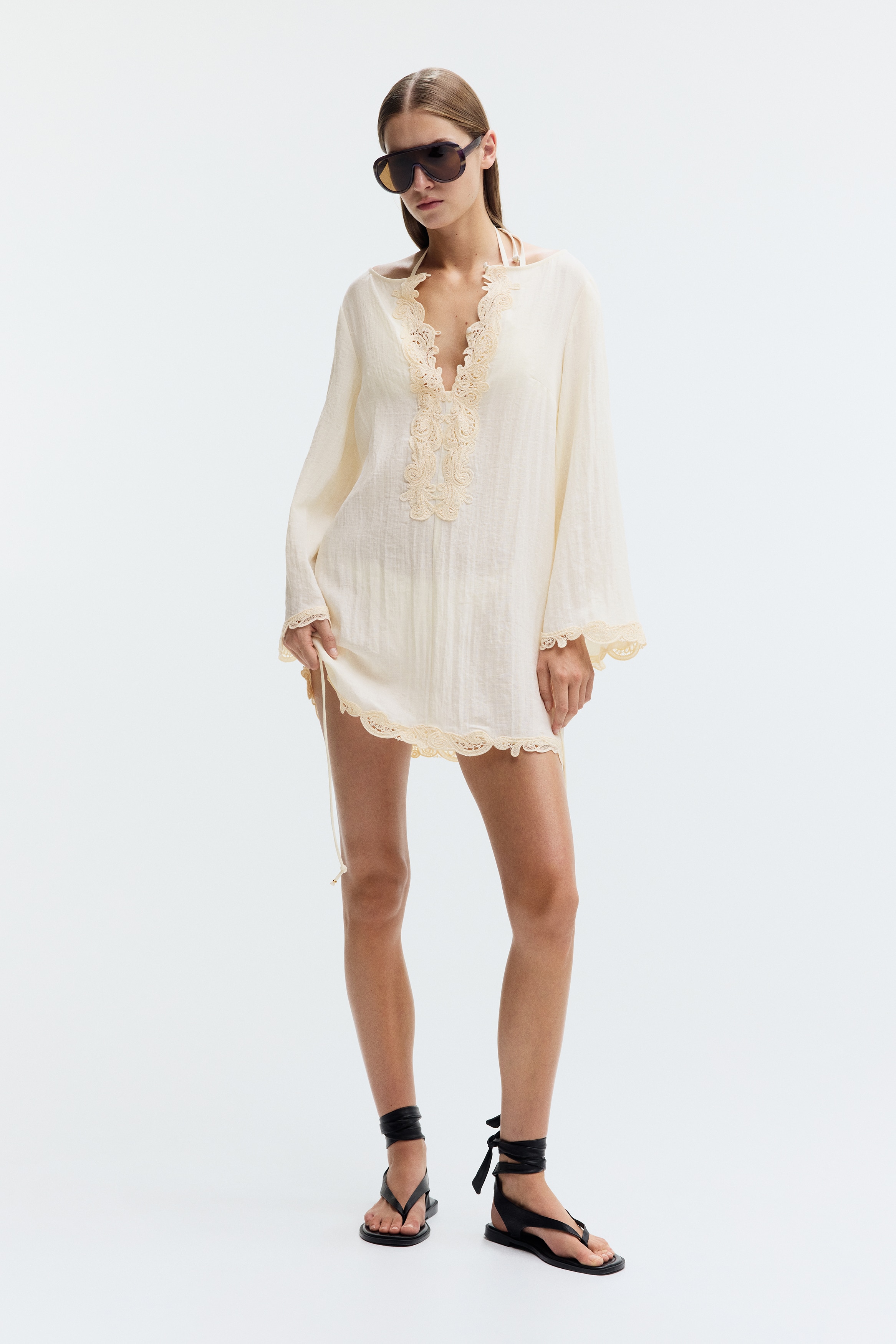 h&m long sleeve dress Women's White/Blue floral Long puff-sleeved dress