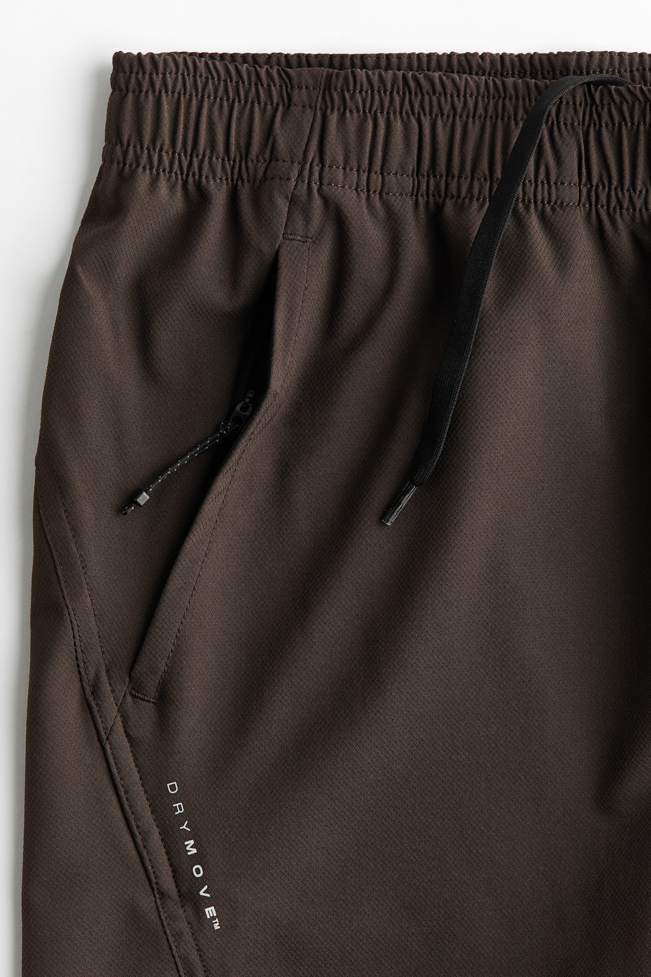 Sports Shorts with DryMove™