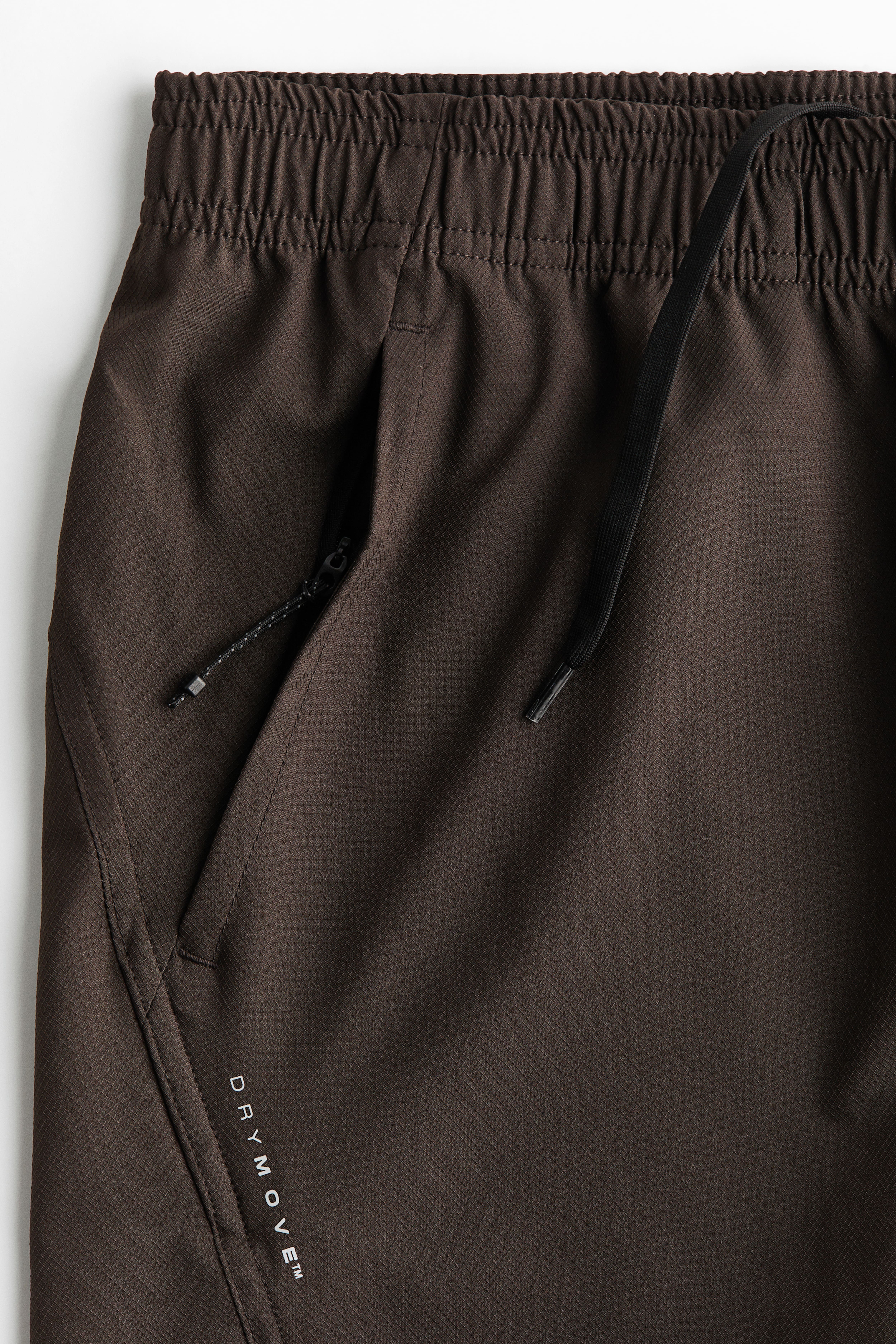 Sports Shorts with DryMove™