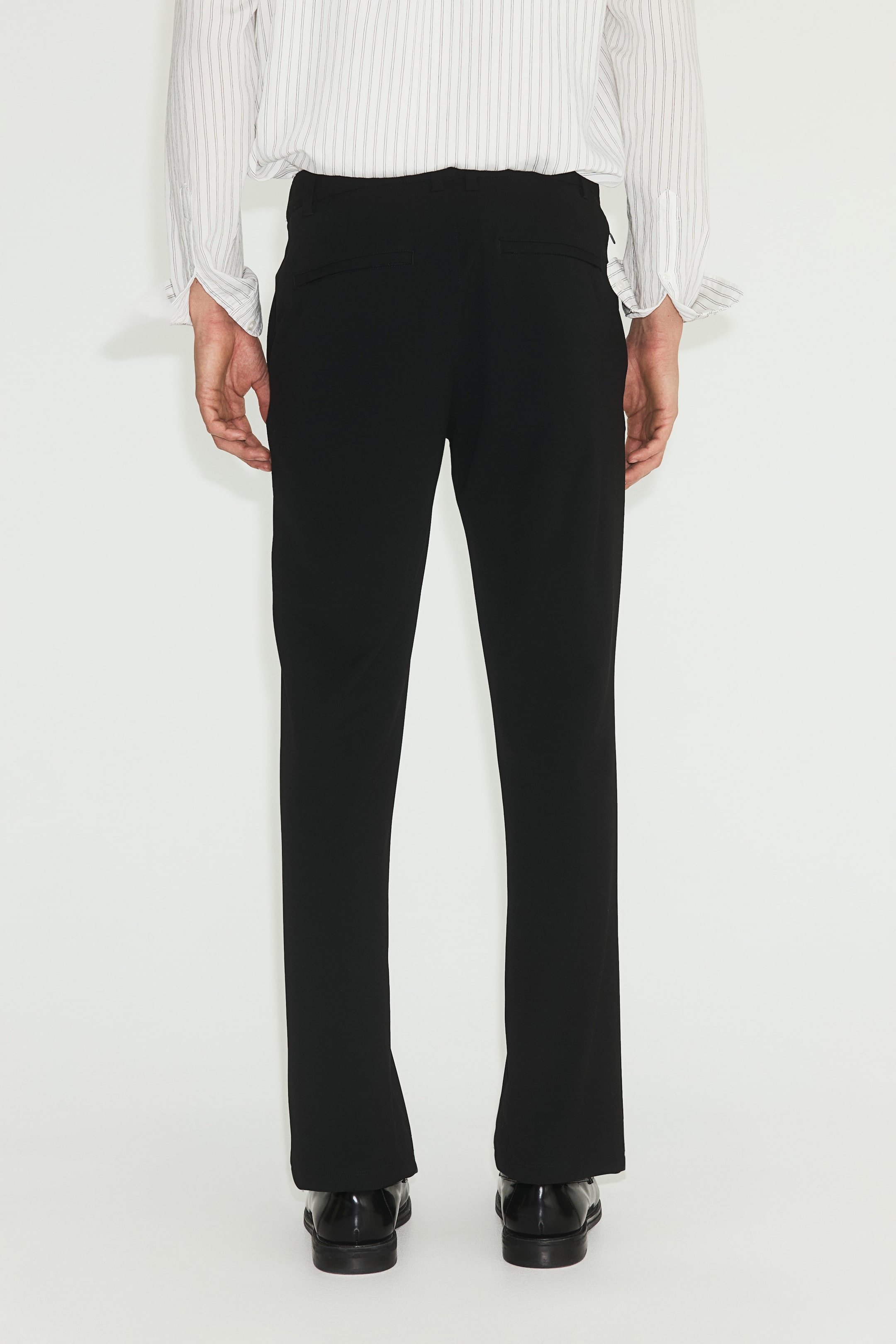 Мужские брюки H&M Four-Way Stretch Chinos — фото 3
