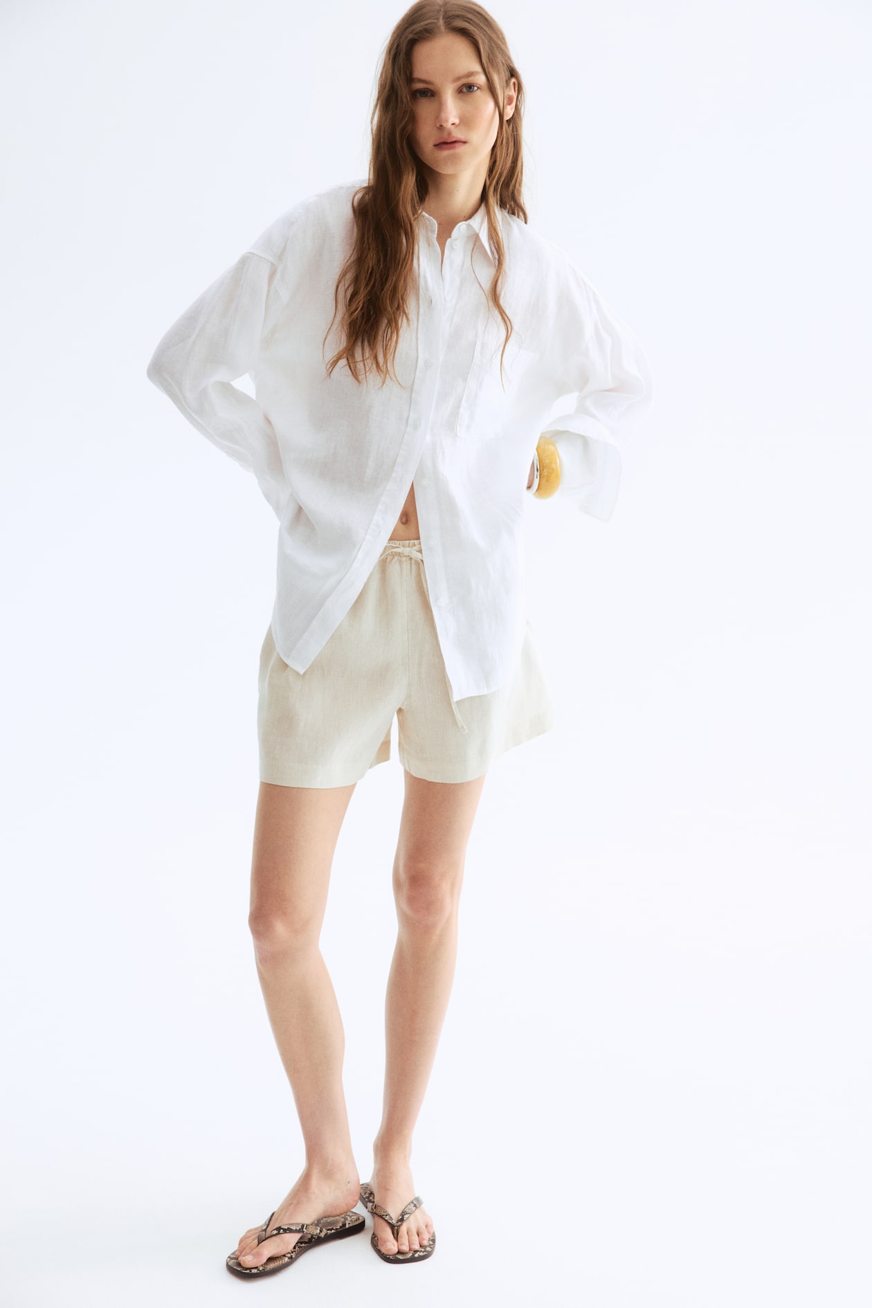 Linen drawstring shorts