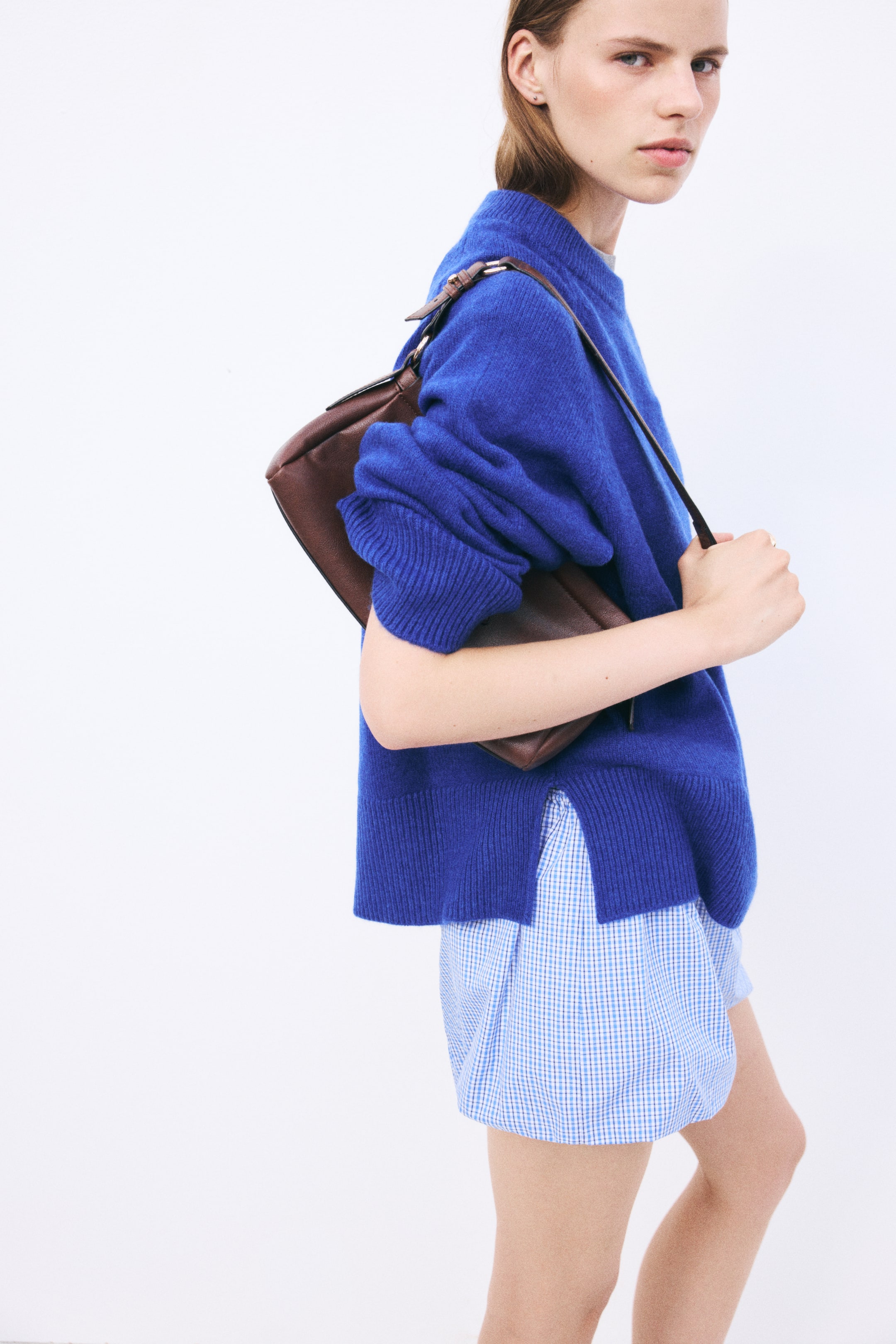 Raglan-Sleeved Sweater