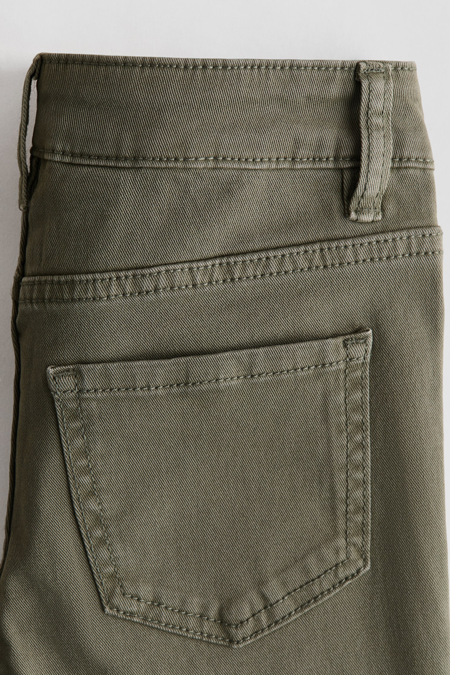 Детские брюки H&M Stud-Detail Twill, цвет: Тёмный хаки зелёный — фото 3