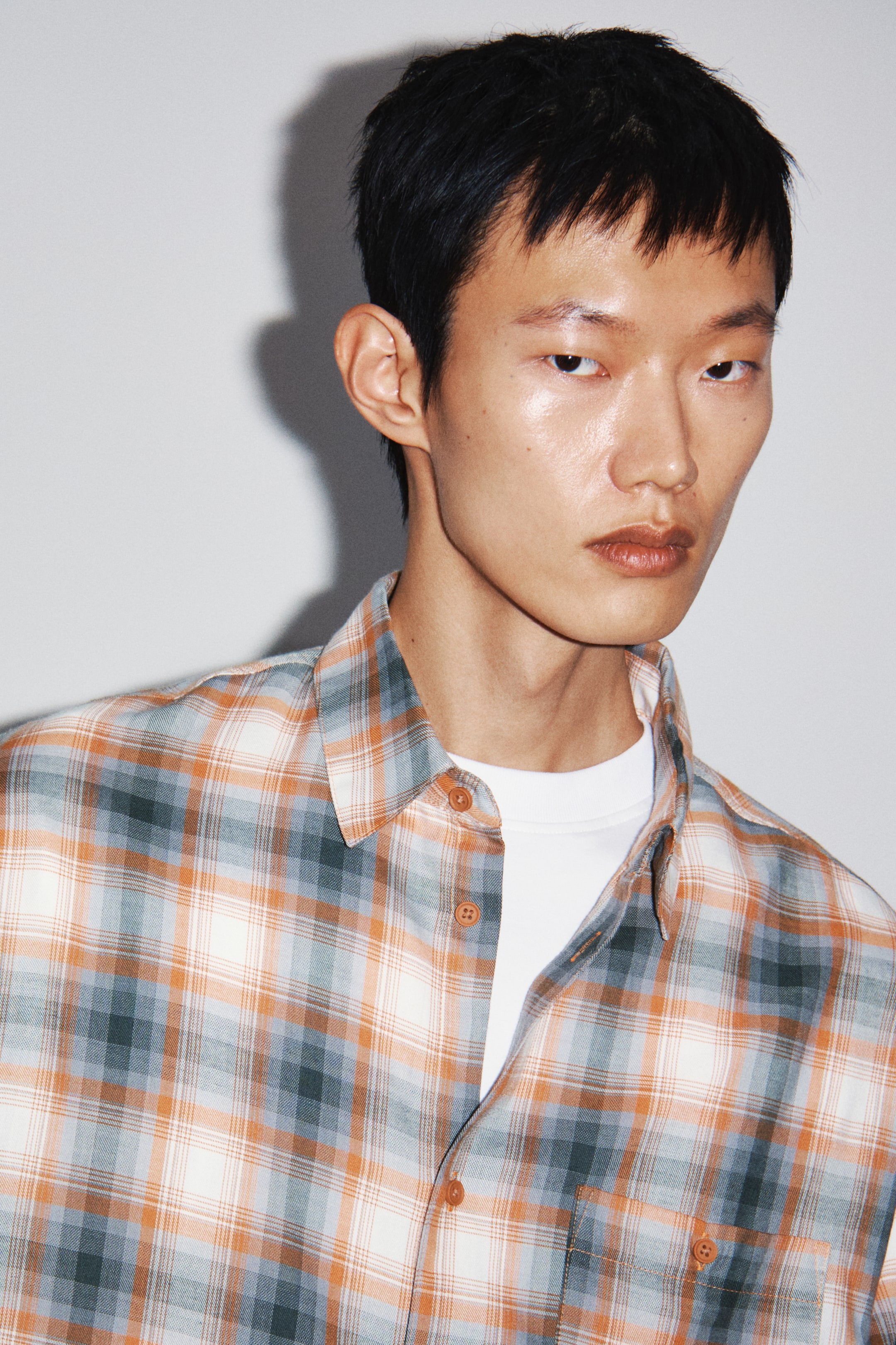 View larger image: Regular Fit Shirt - Dark grey/Checked - Men | H&M MY 4