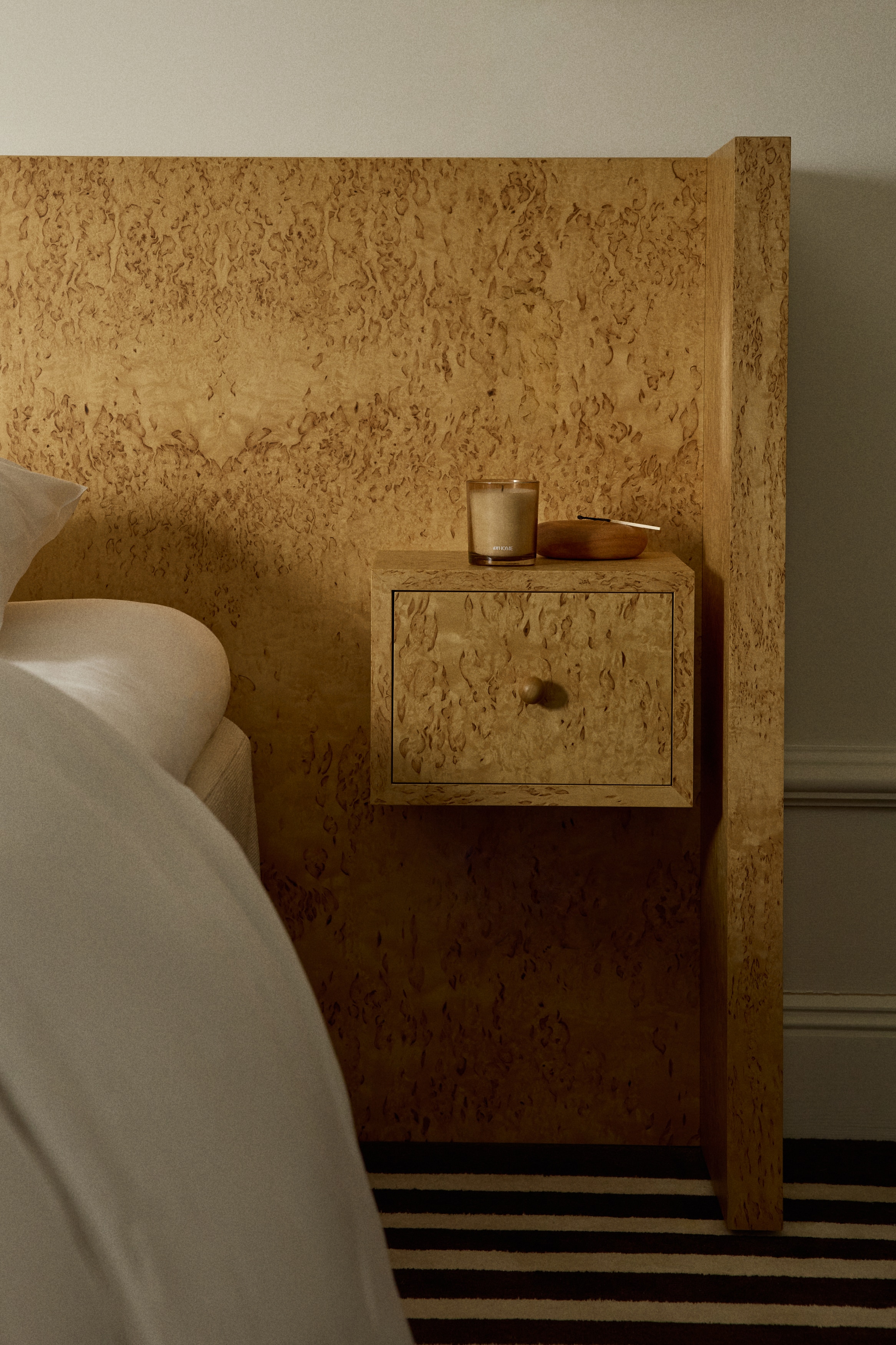 Świeca zapachowa w szklanym pojemniku - Sequoia Santal/Lemon Verde/Vanilla Patchouli/Minted Fig/Eucalyptus Mist