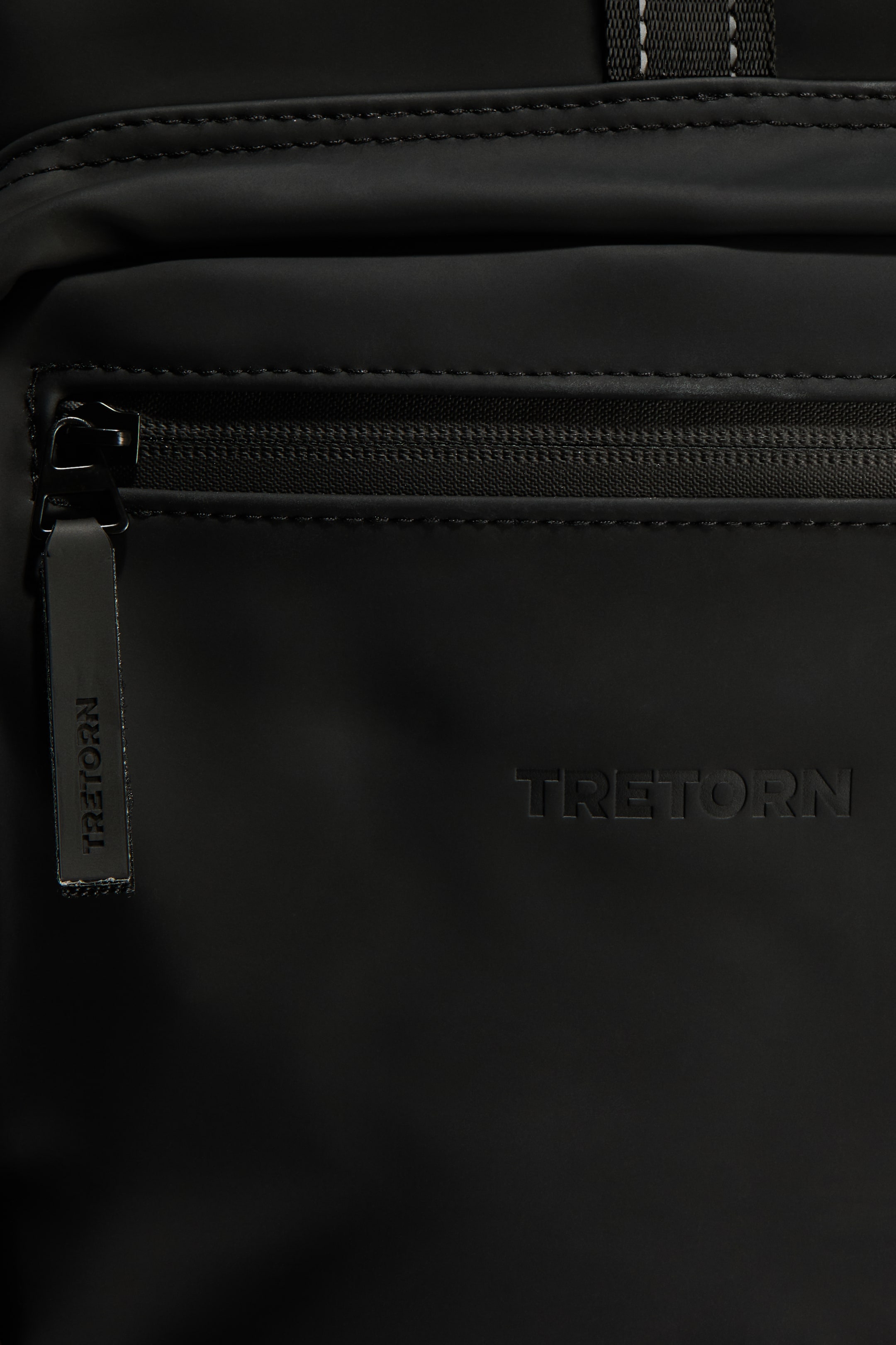 Visa större bild: Wings Small Rolltop - Black - Tretorn - BARN | H&M SE 3