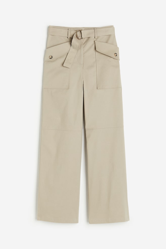 Baumwollhose mit Gürtel - Beige - 1