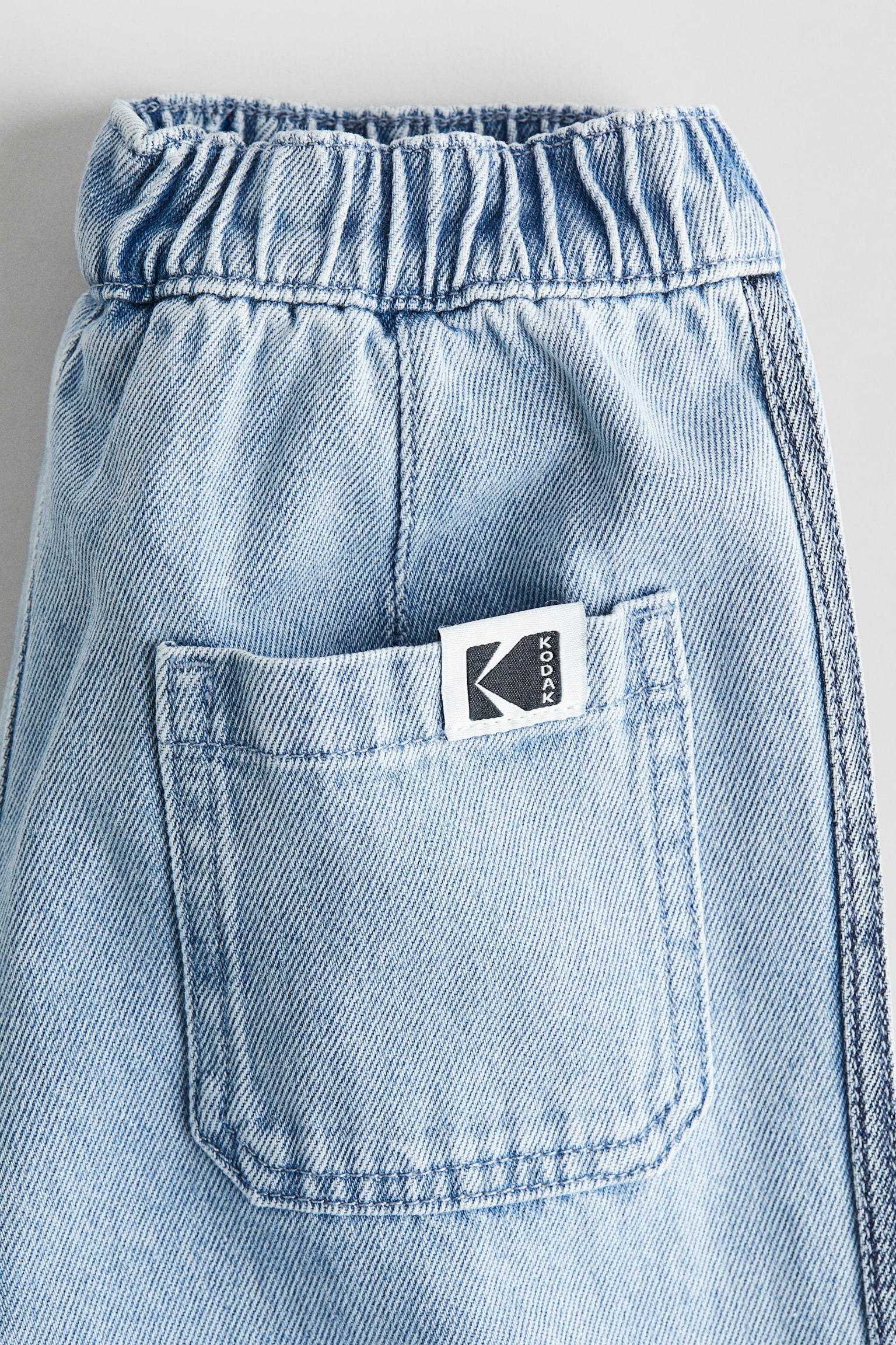 Motif-detail denim trousers - Light denim blue/Kodak - 6