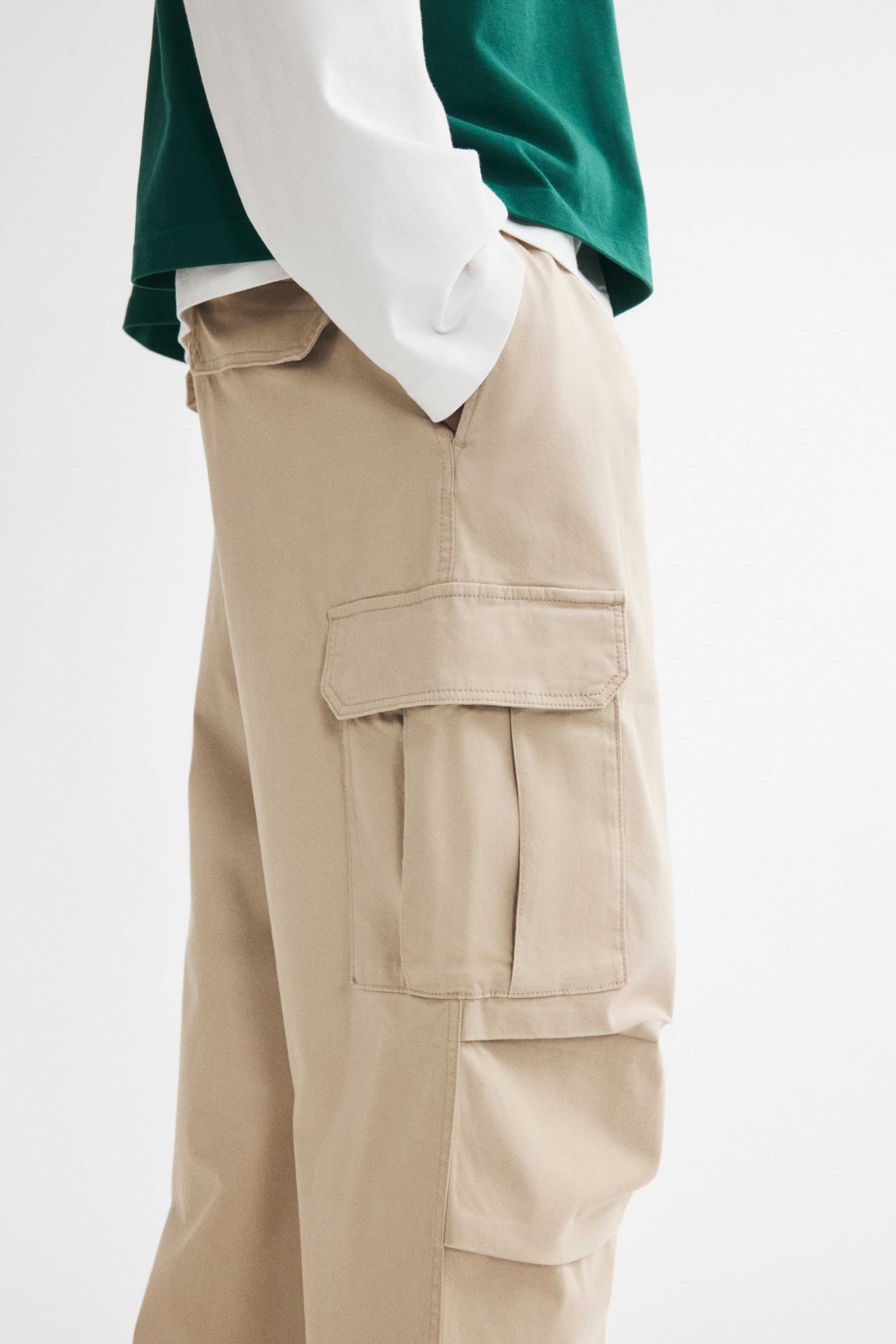 Loose-Fit Cargo Pants