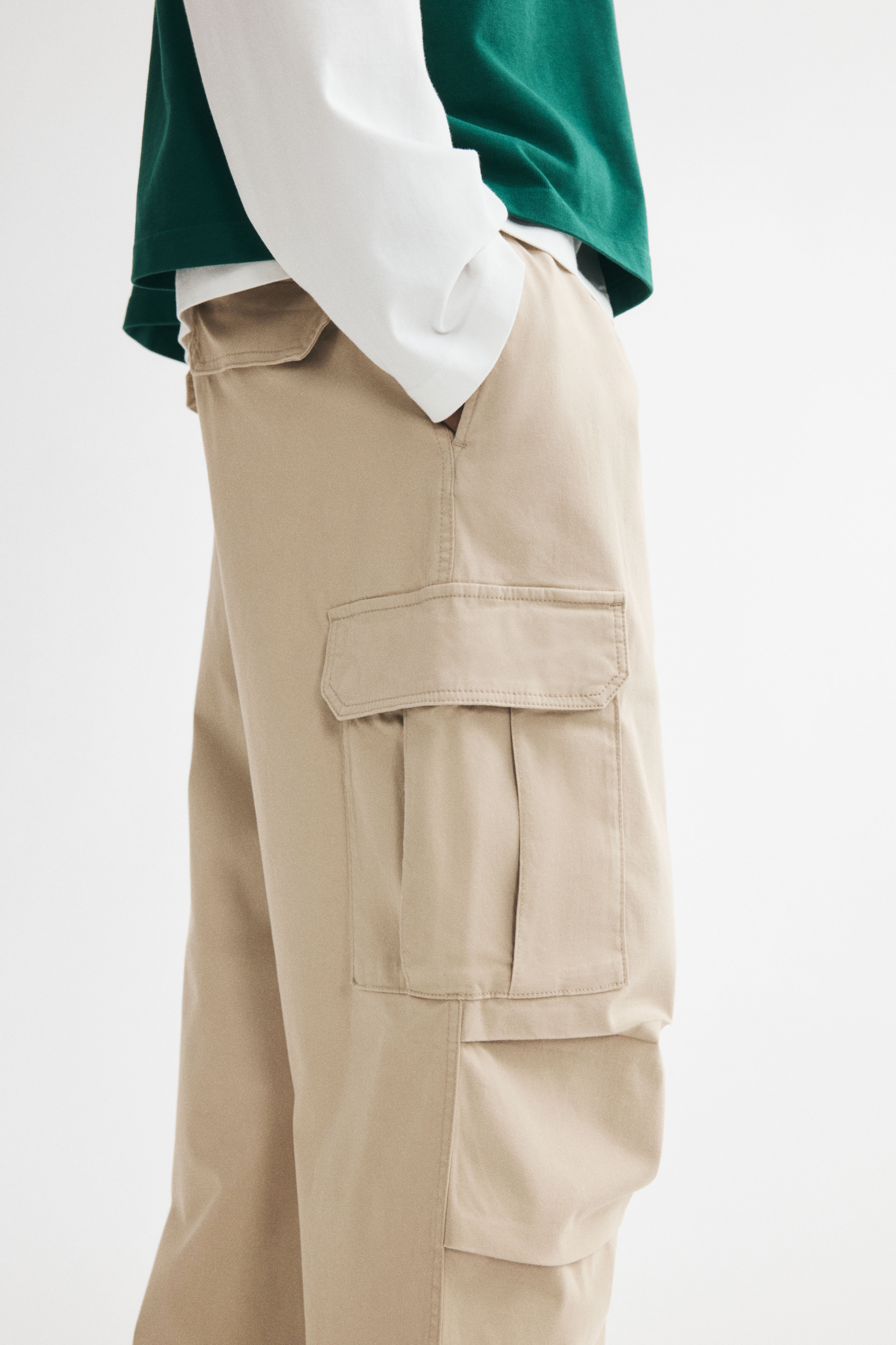 Loose-Fit Cargo Pants