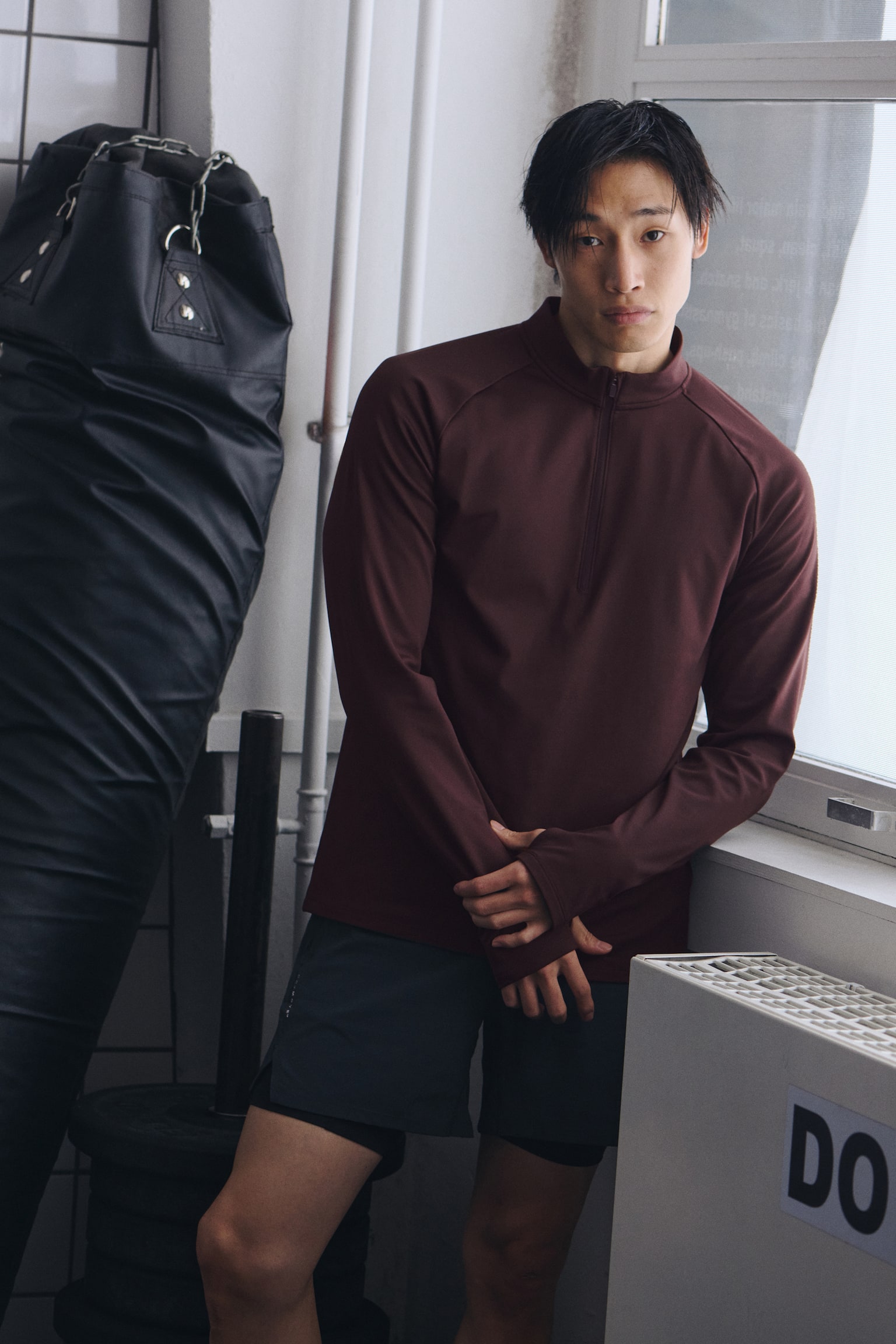 Zip-top midlayer sports top with ThermoMove™ - Dark brown/Black/Dusty beige/Grey - 5